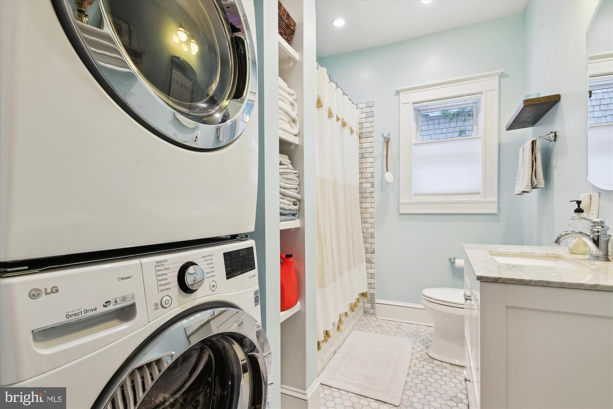 ROLAND PARK - Residential