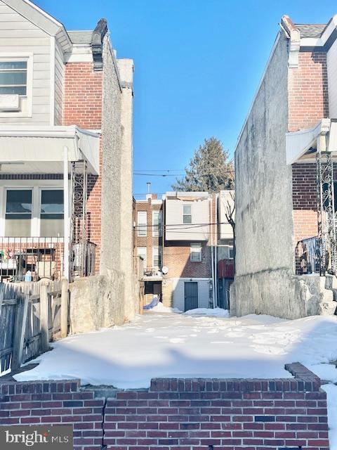 6731 WOOLSTON AVENUE