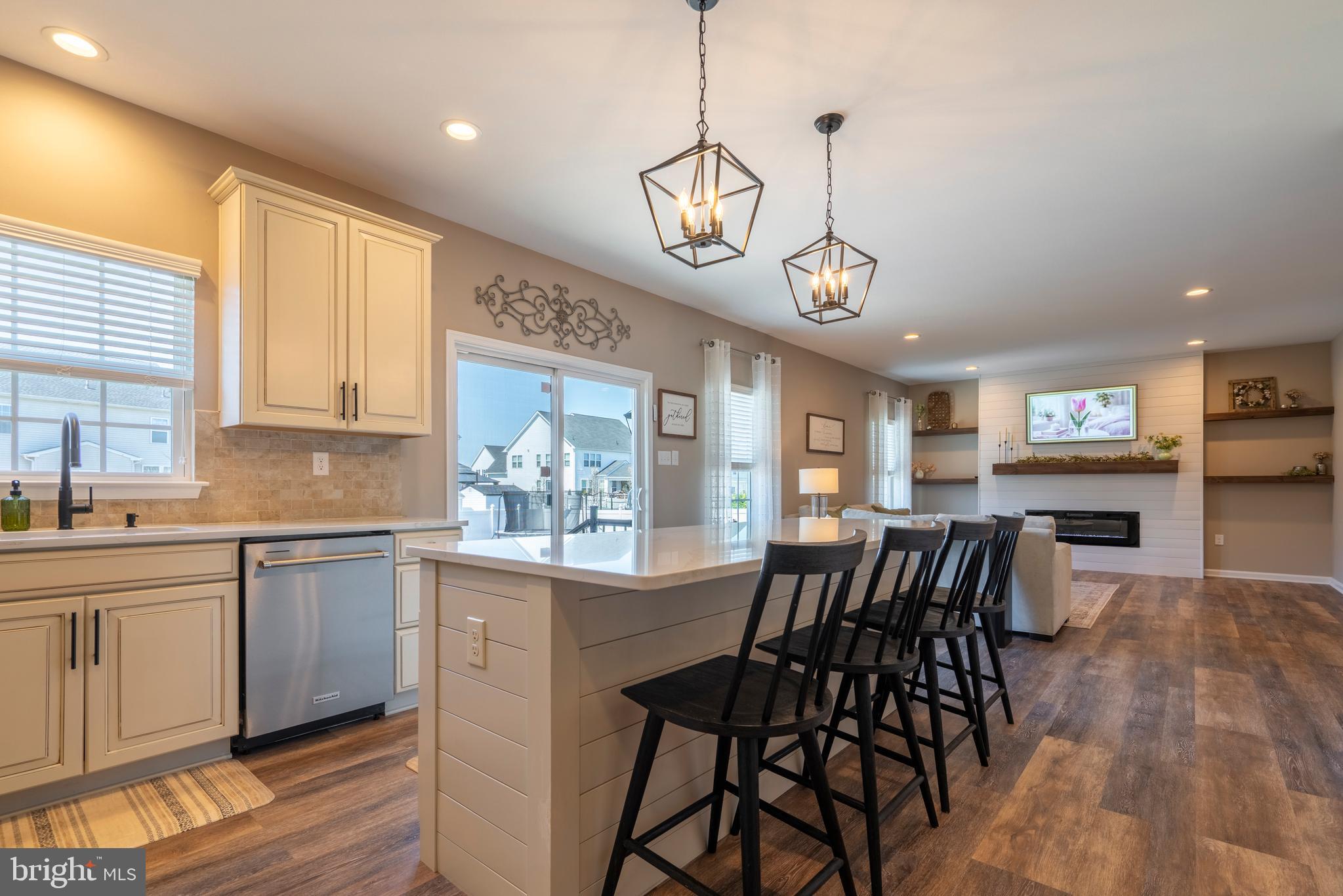 MACOBY RUN - Residential