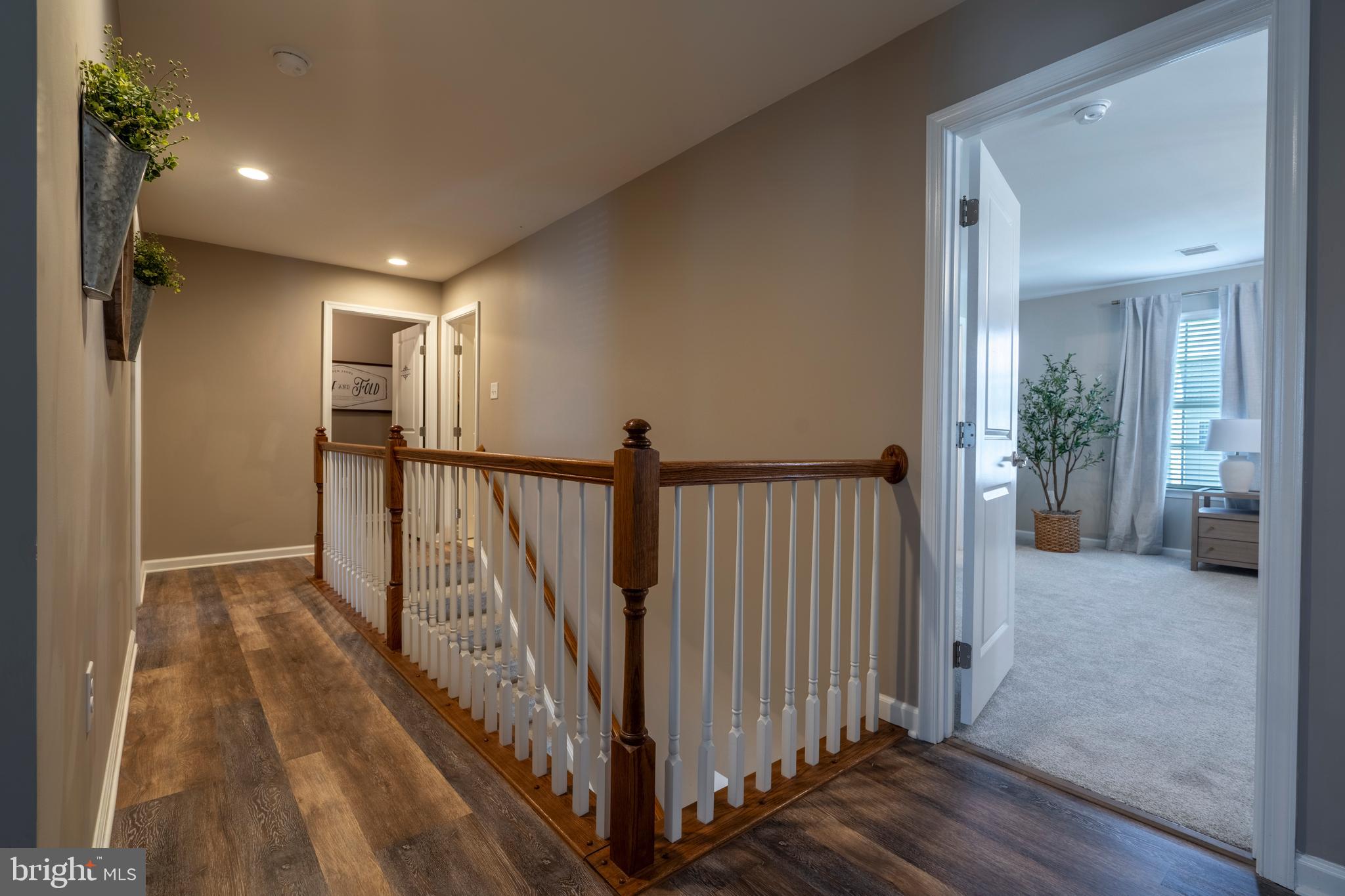 MACOBY RUN - Residential