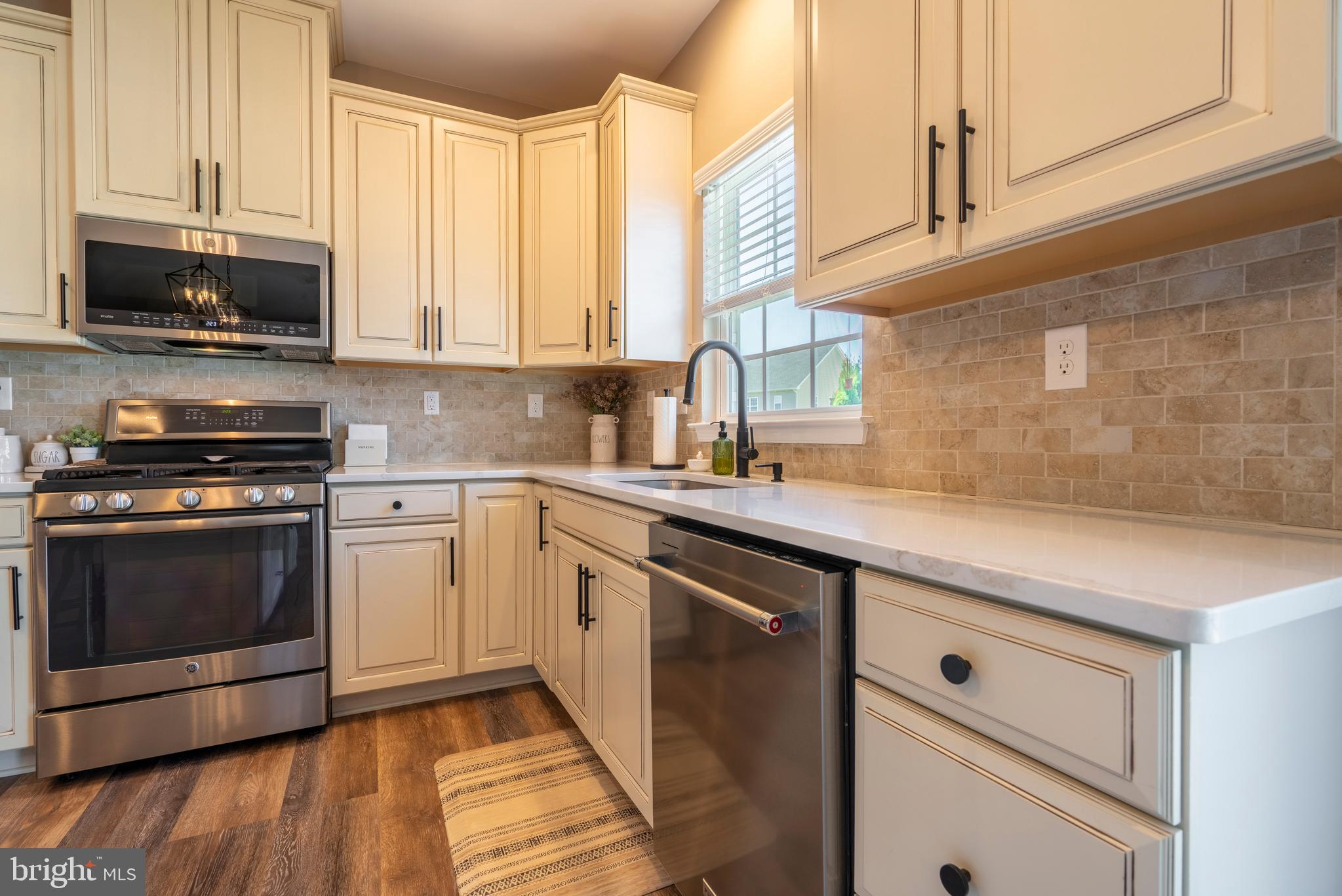 MACOBY RUN - Residential