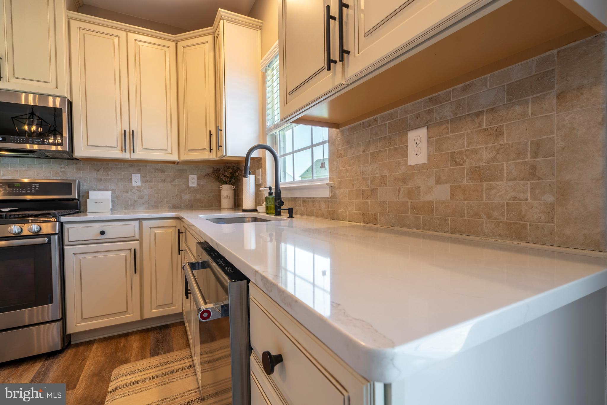 MACOBY RUN - Residential