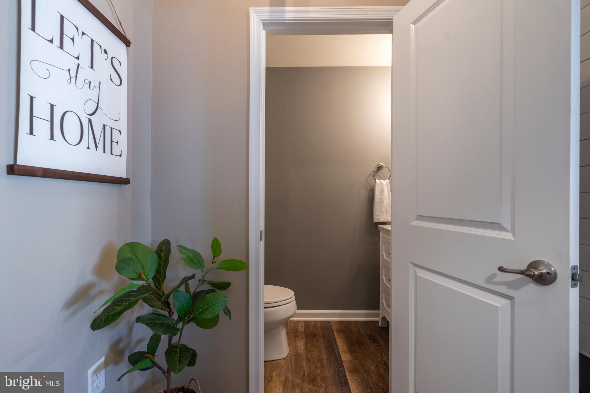 MACOBY RUN - Residential