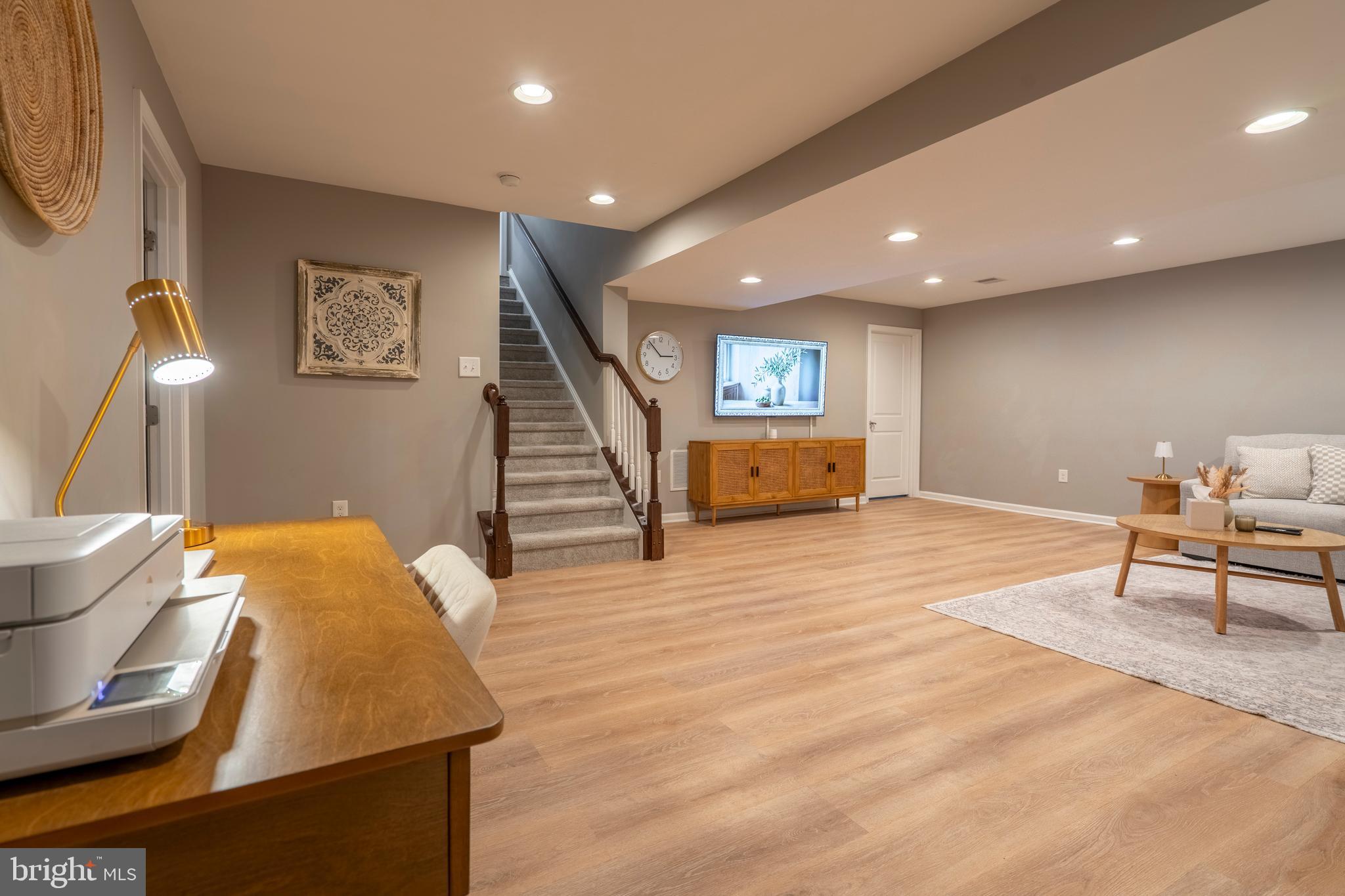 MACOBY RUN - Residential