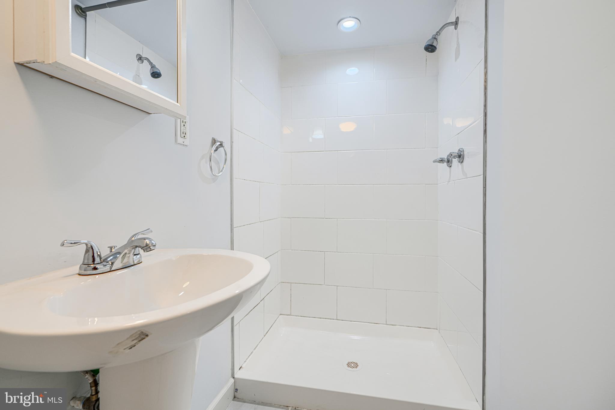 BELAIR-EDISON - Residential