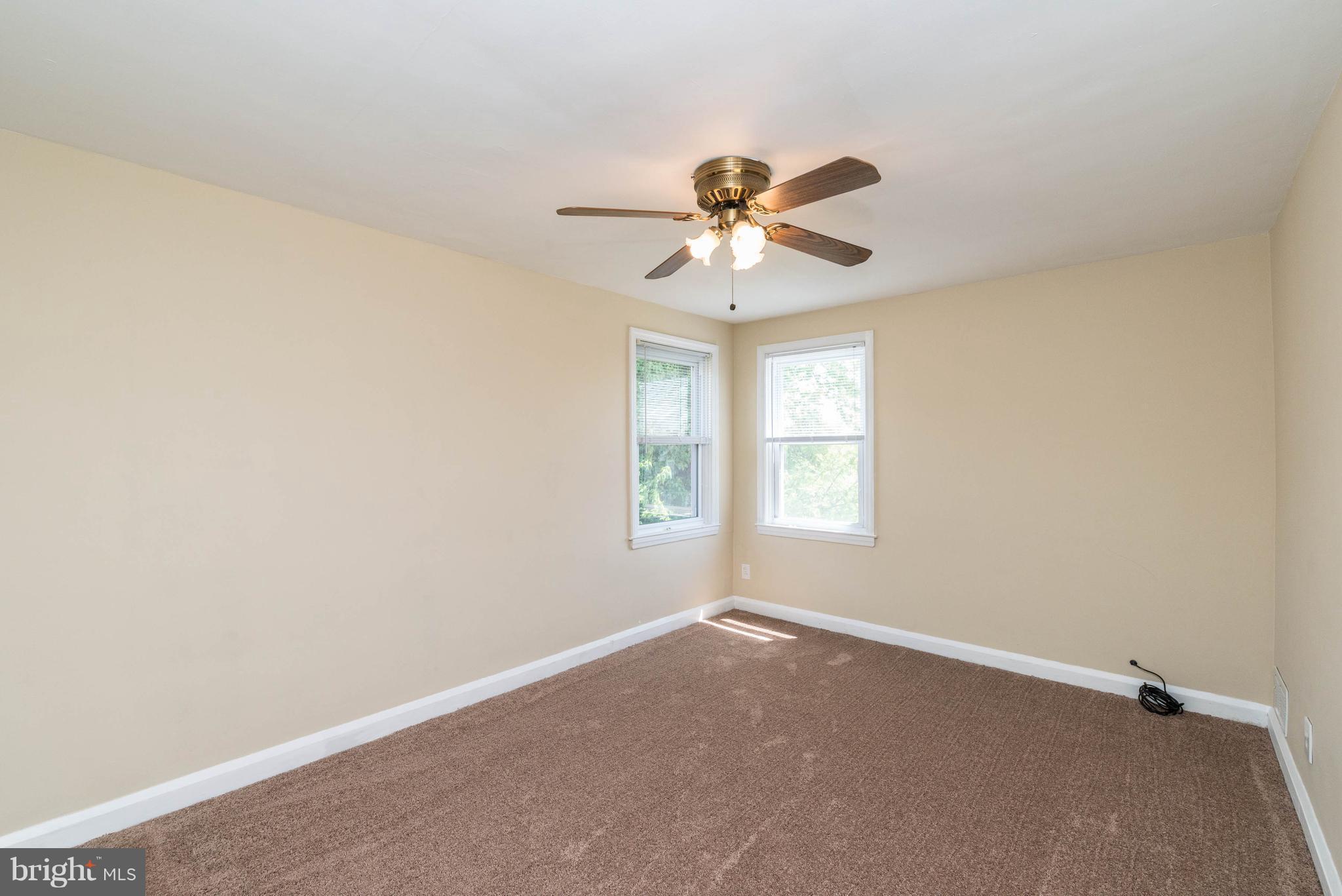 EDNOR GARDENS - LAKESIDE - Residential