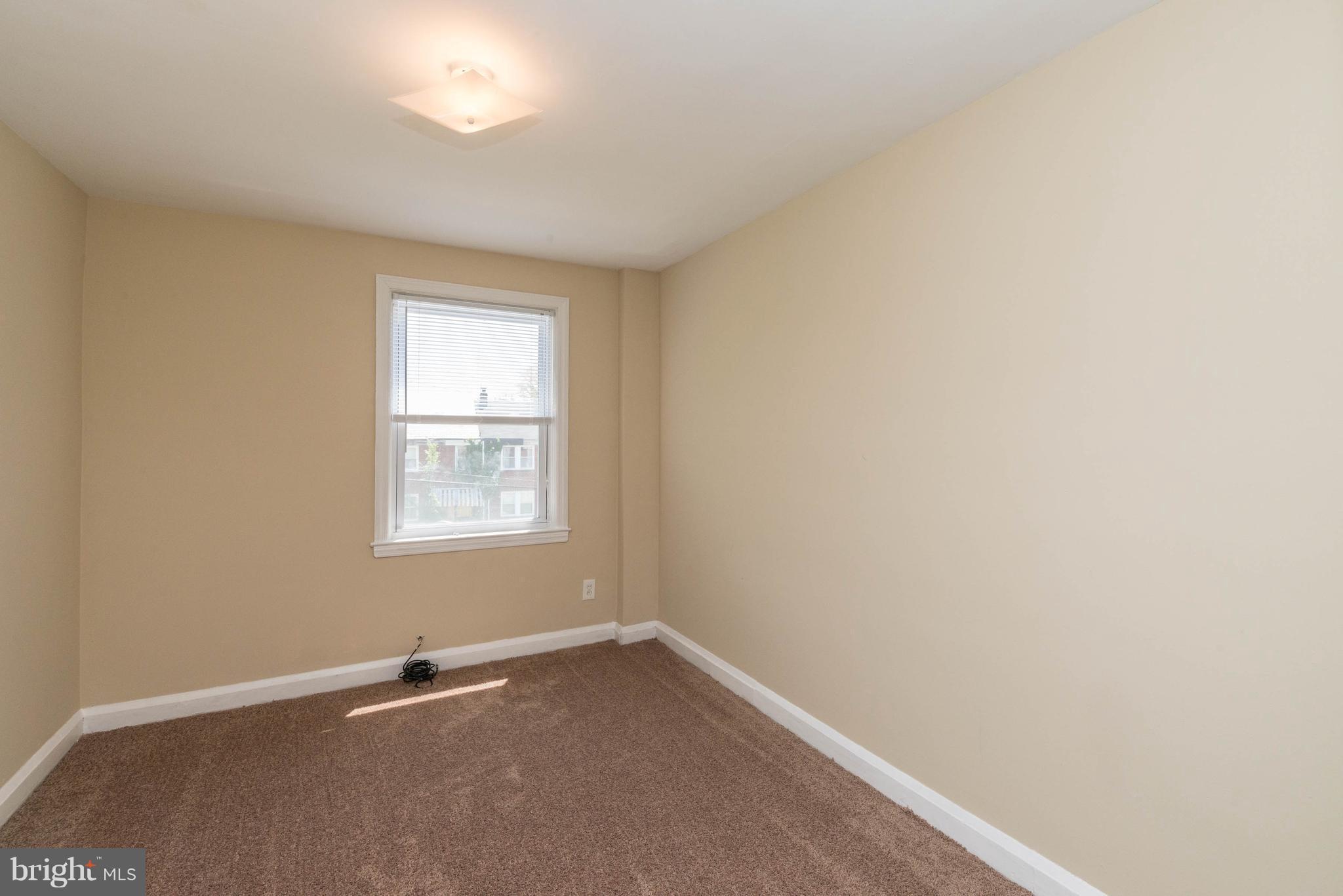 EDNOR GARDENS - LAKESIDE - Residential