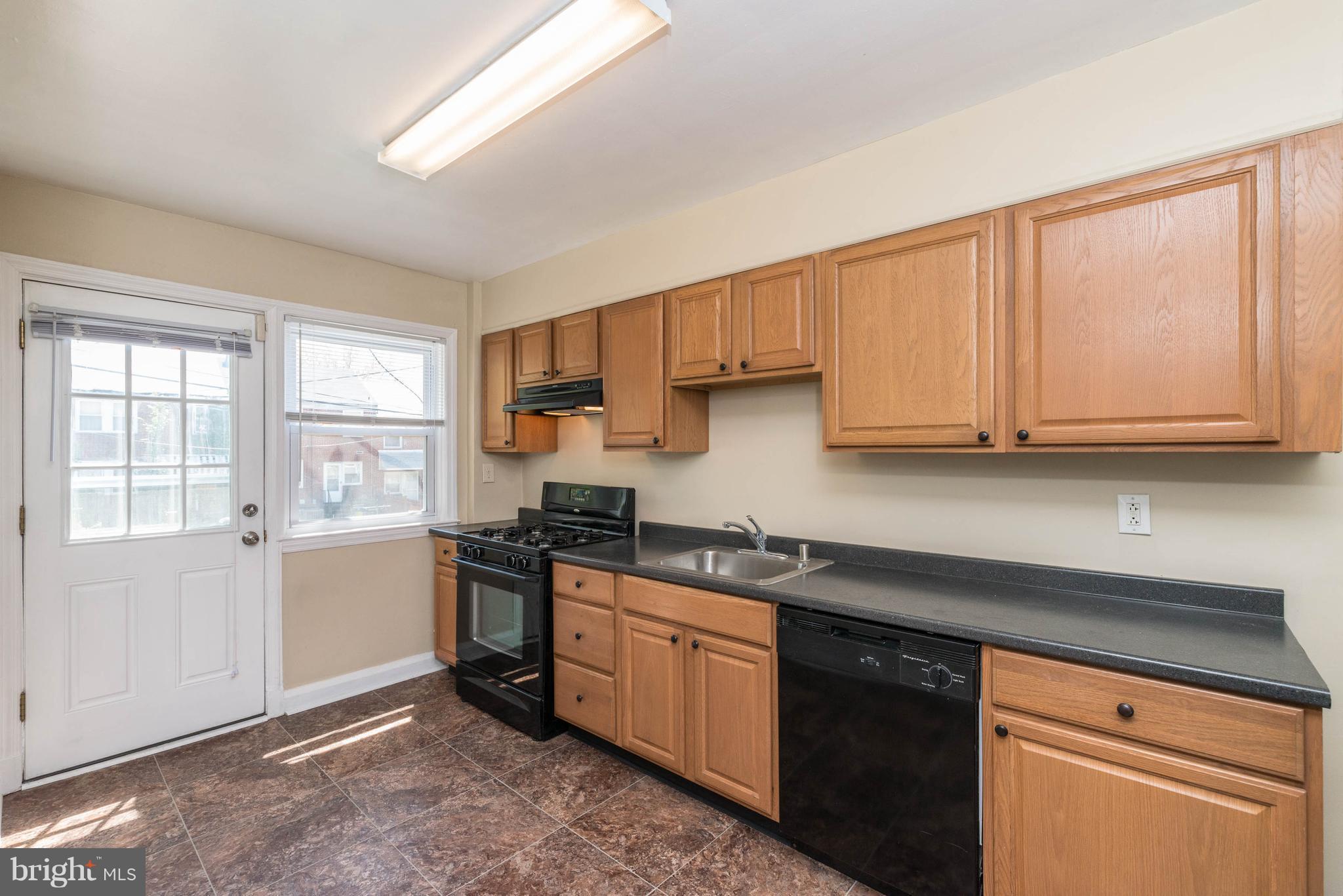 EDNOR GARDENS - LAKESIDE - Residential