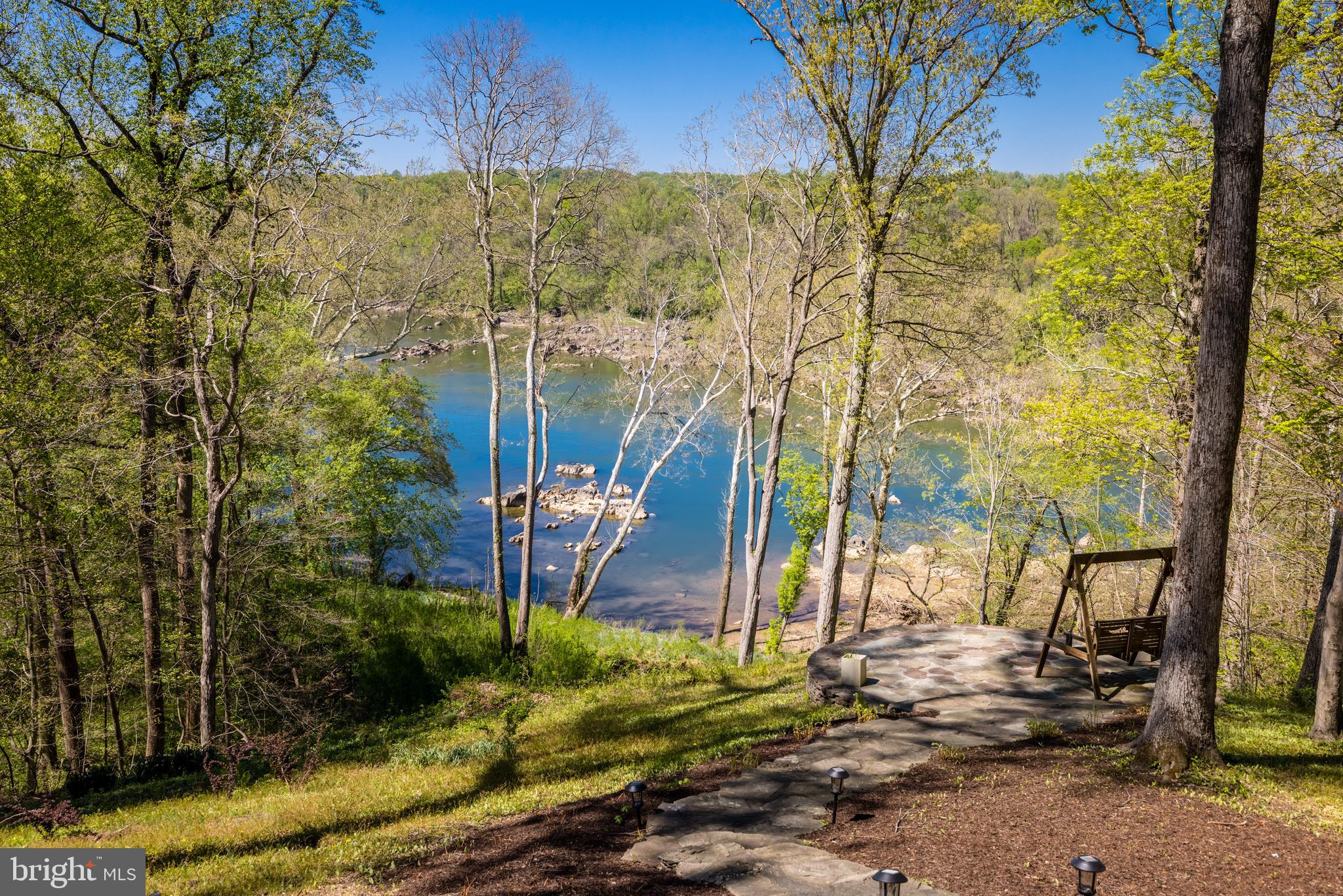 EAGLE ROCK - Residential