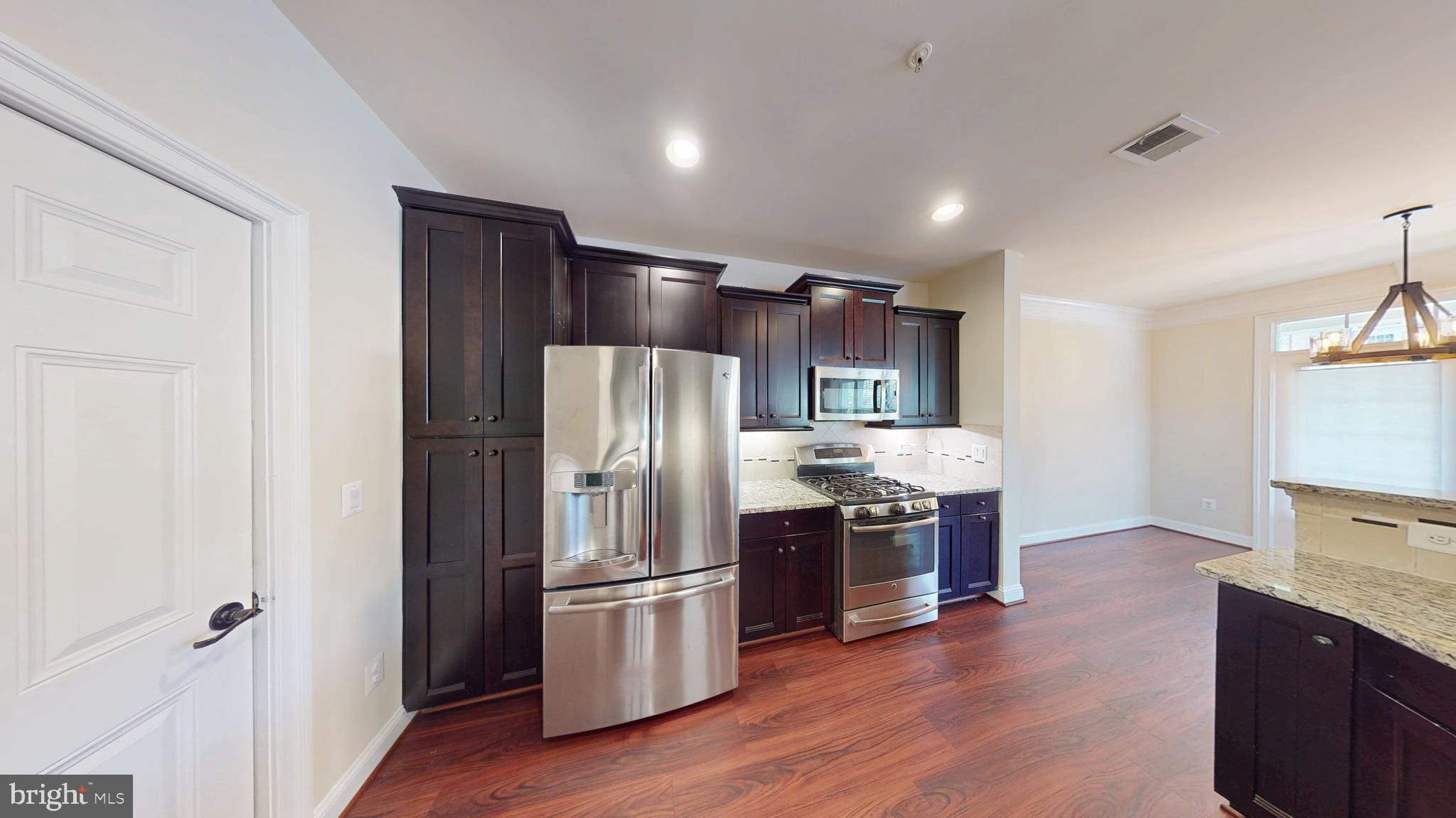 PRESERVE AT GOOSE CREEK - Residential Lease