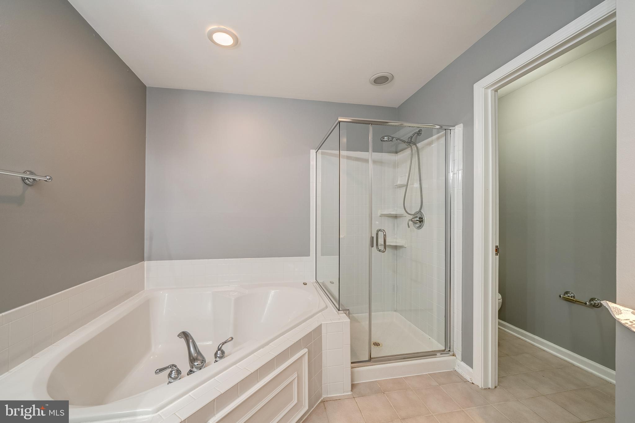 QUINCE ORCHARD PARK - Residential Lease