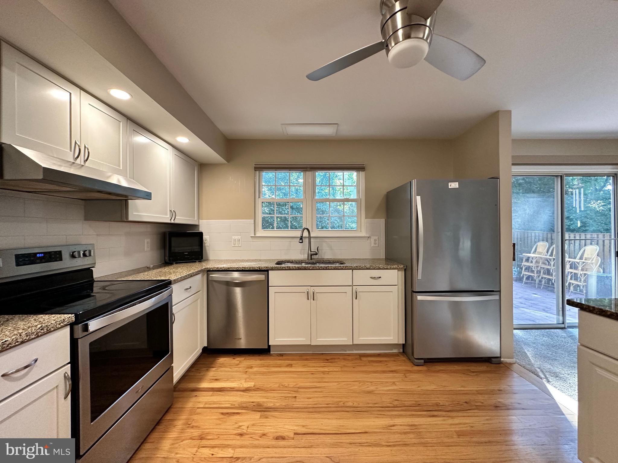 BURKE CENTRE - Residential Lease