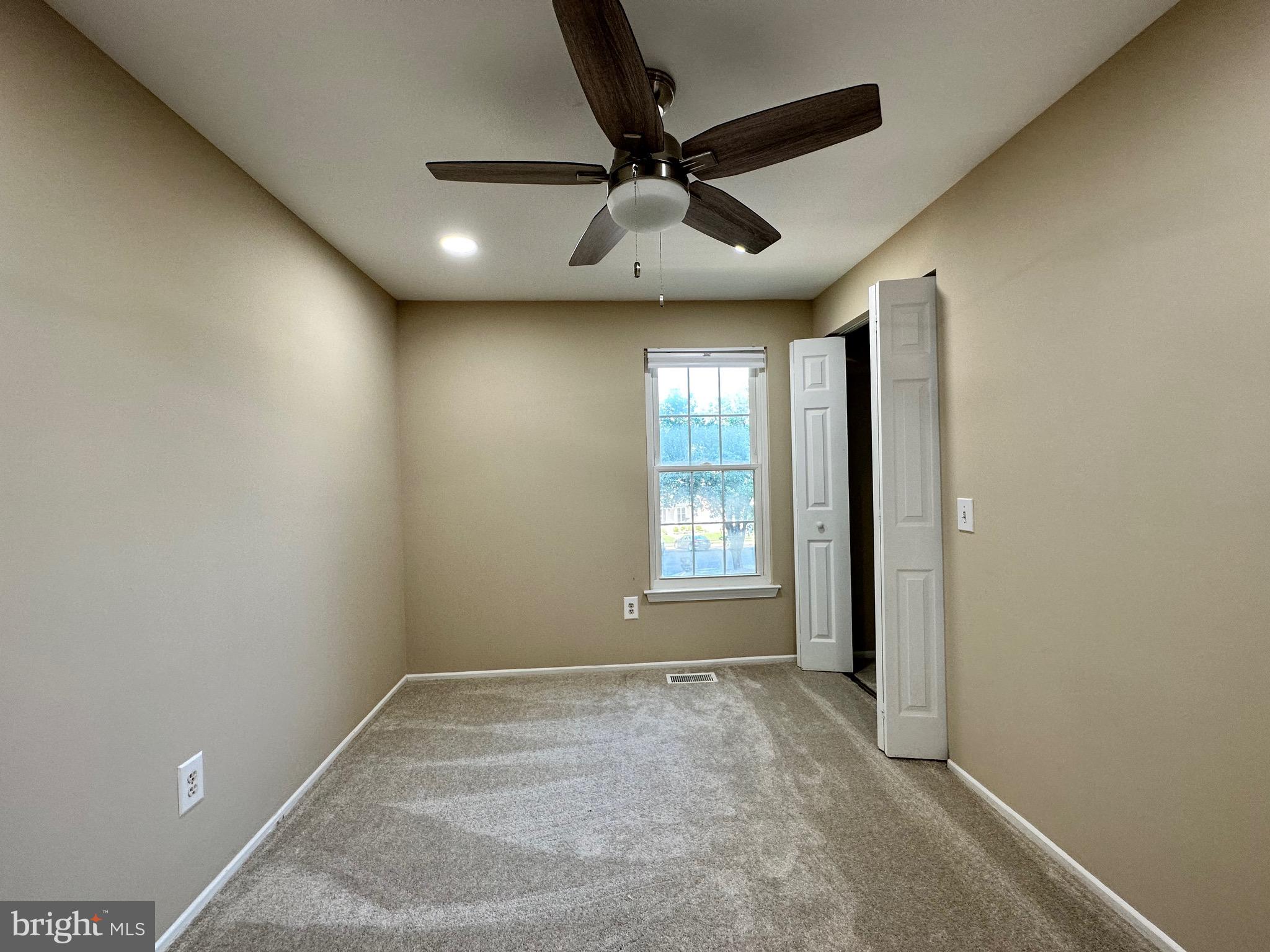 BURKE CENTRE - Residential Lease