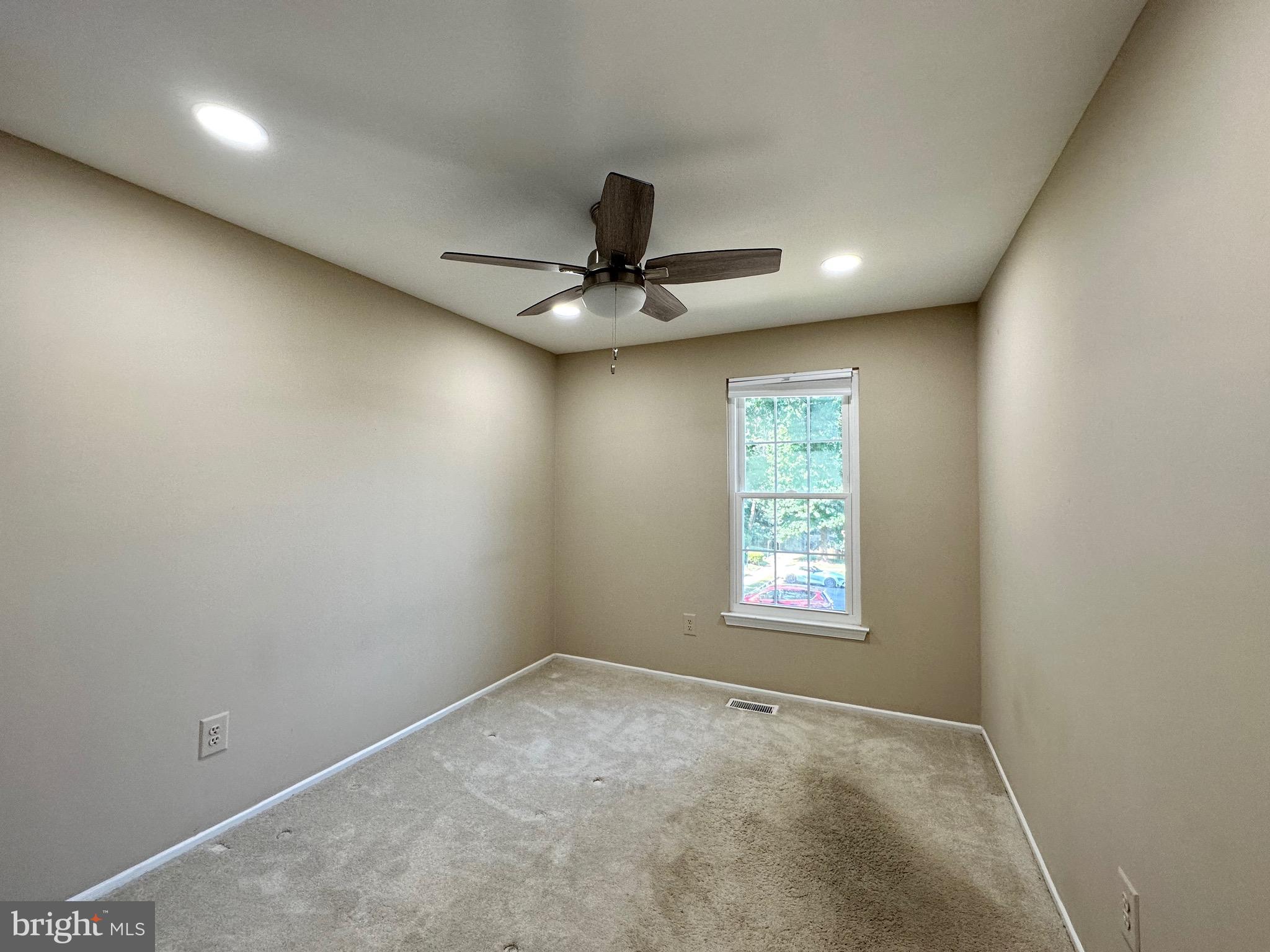 BURKE CENTRE - Residential Lease