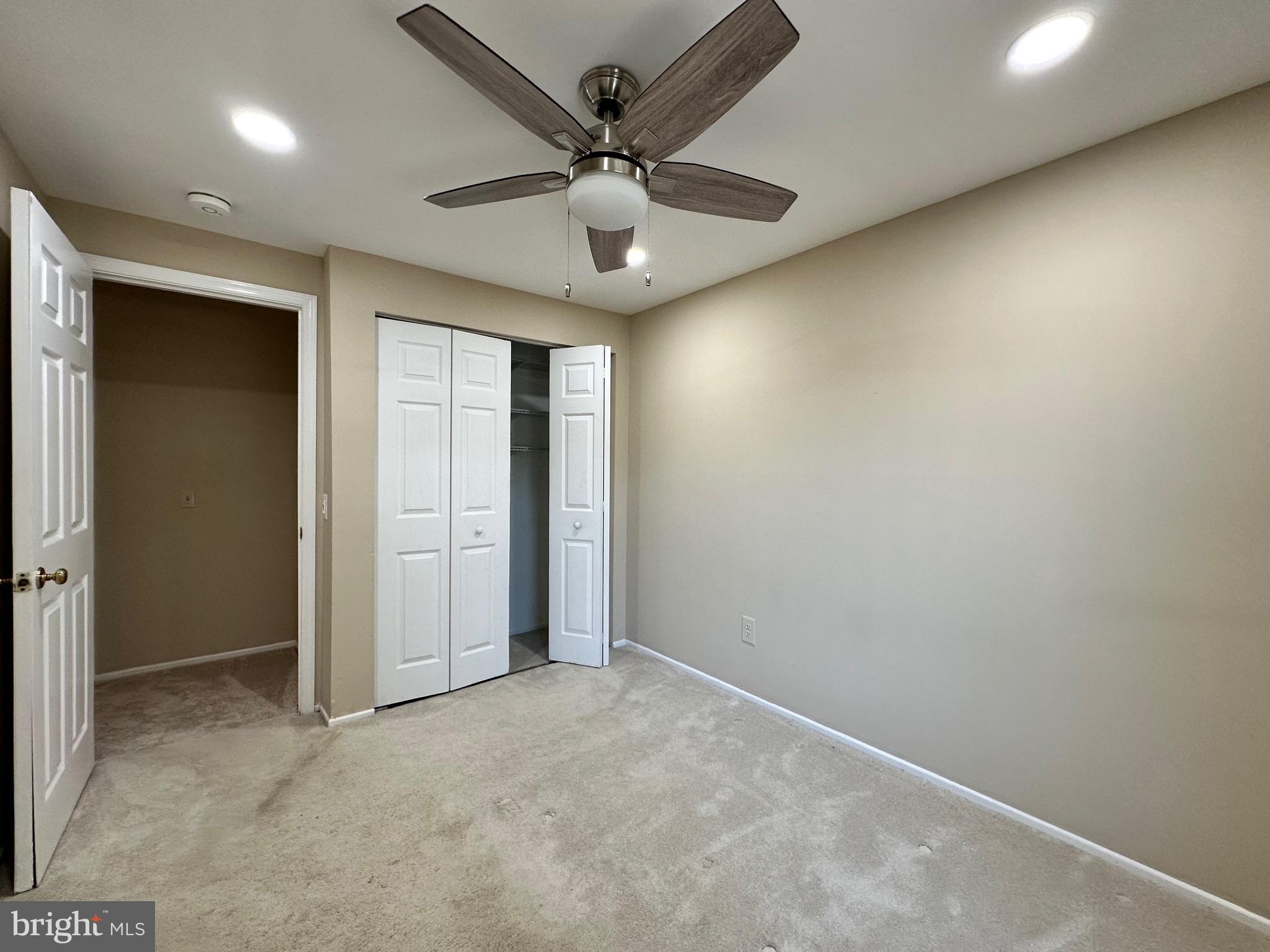 BURKE CENTRE - Residential Lease