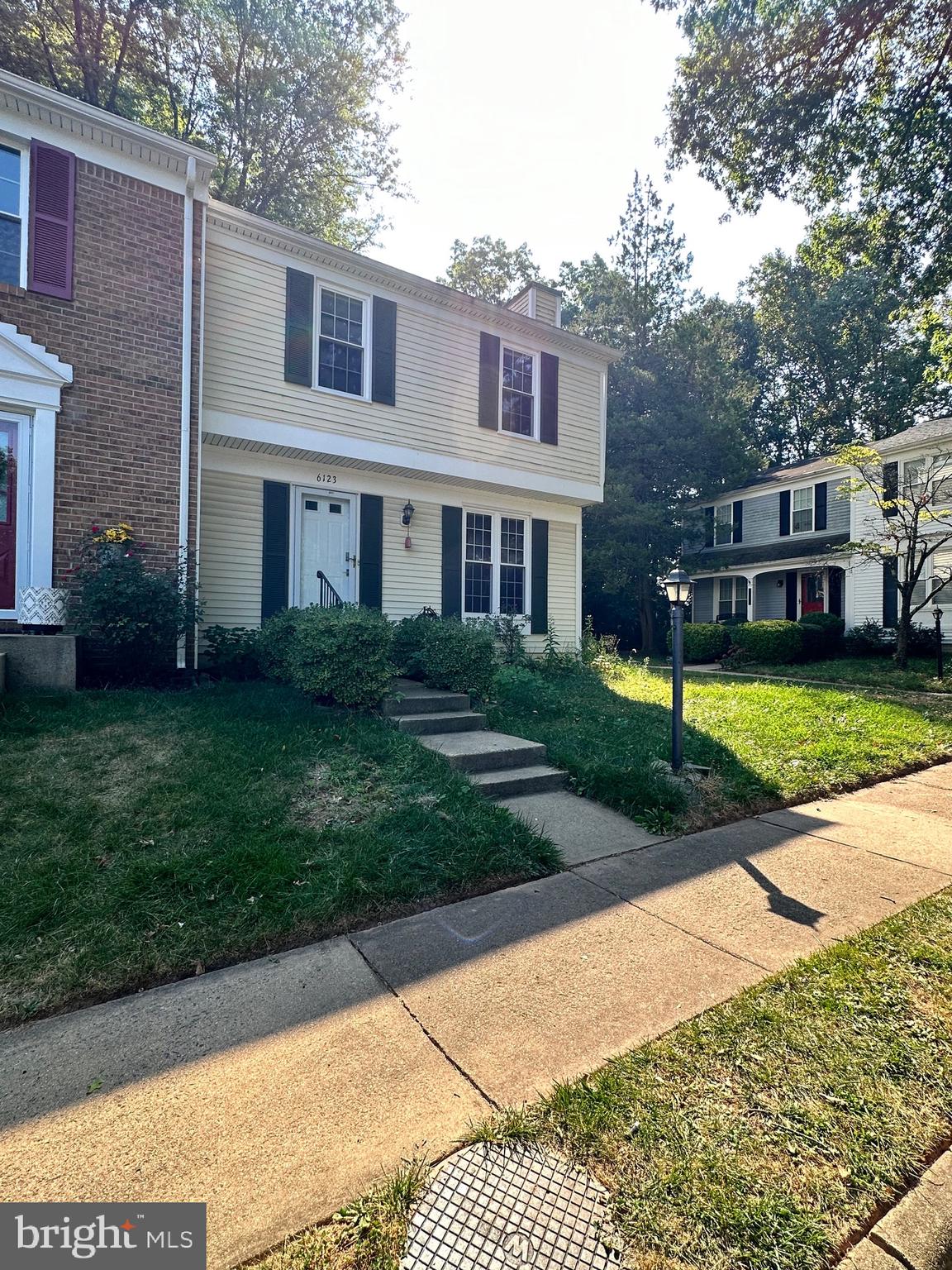 BURKE CENTRE - Residential Lease