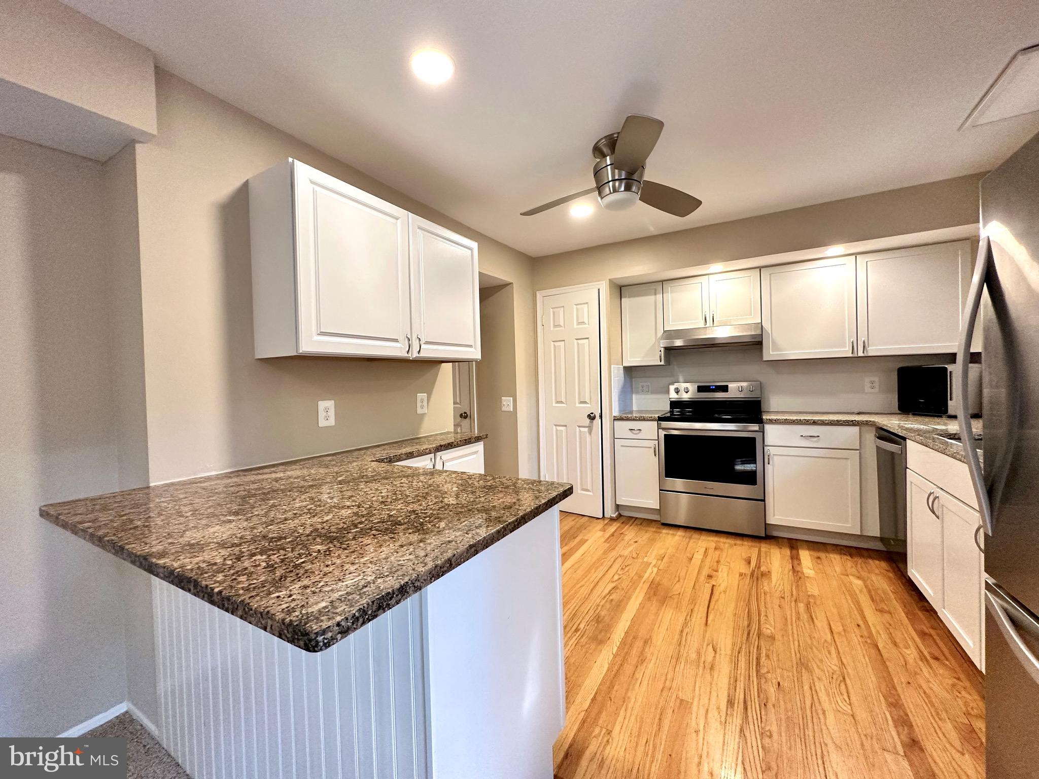 BURKE CENTRE - Residential Lease