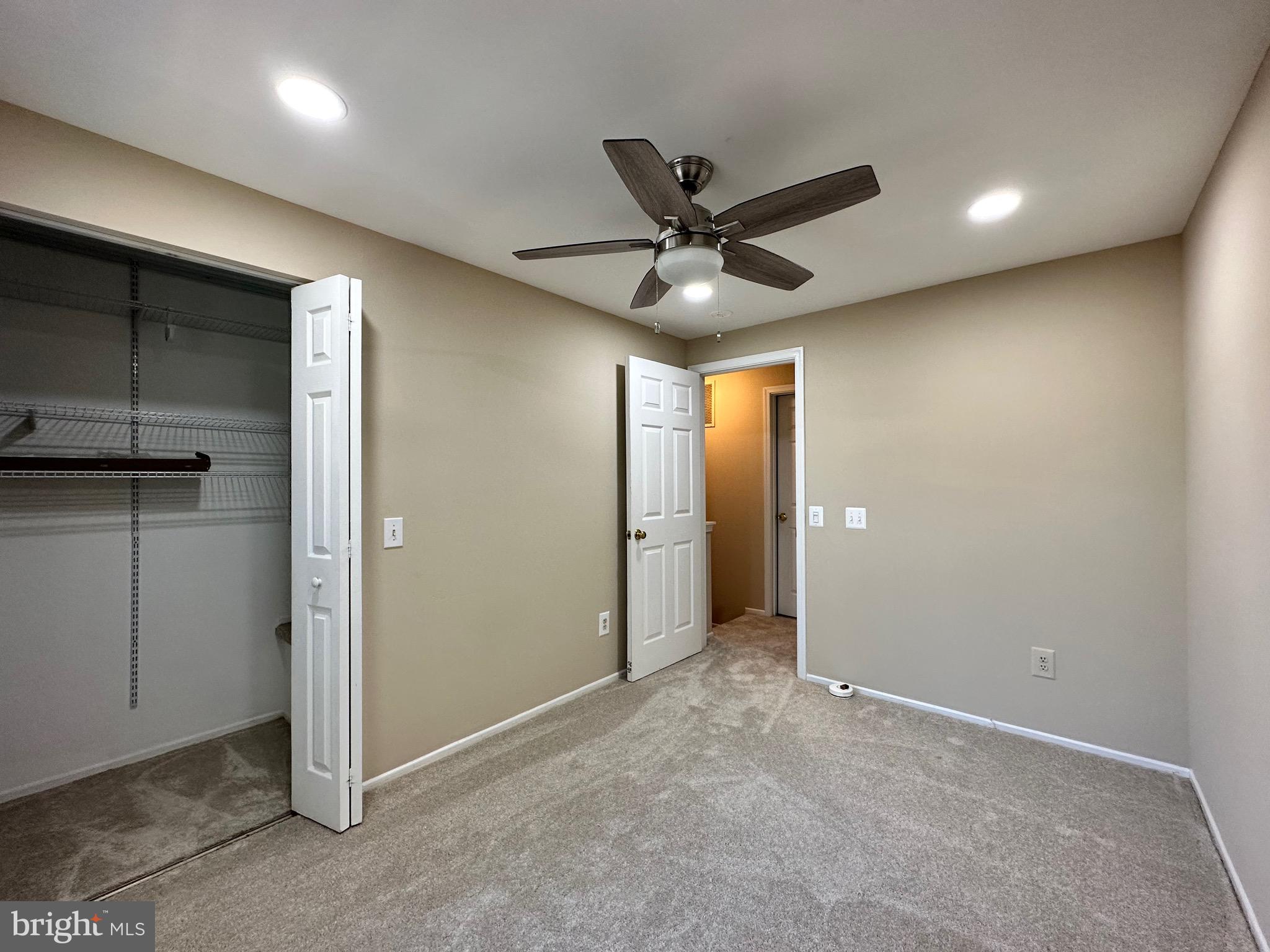 BURKE CENTRE - Residential Lease