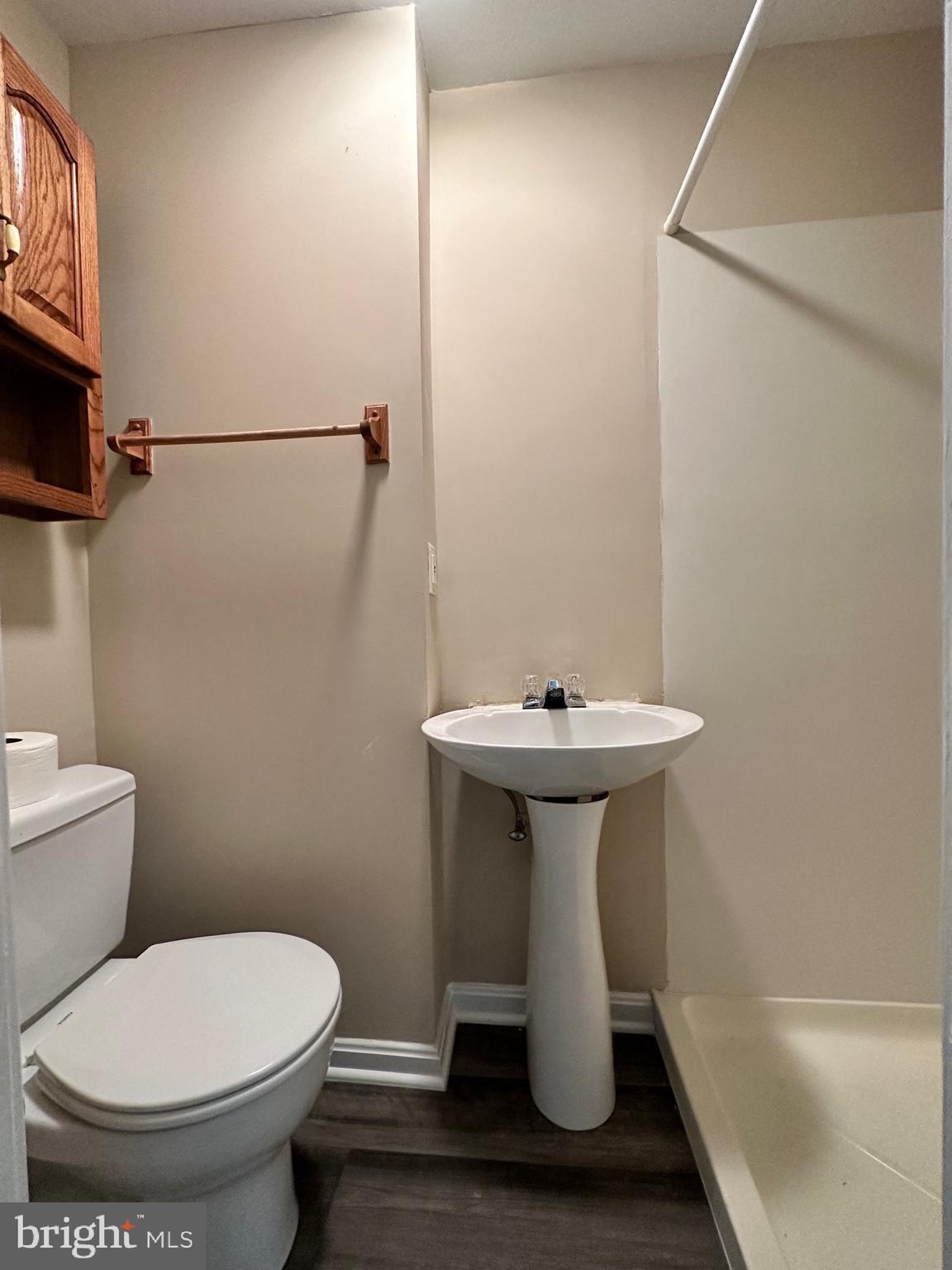 BURKE CENTRE - Residential Lease