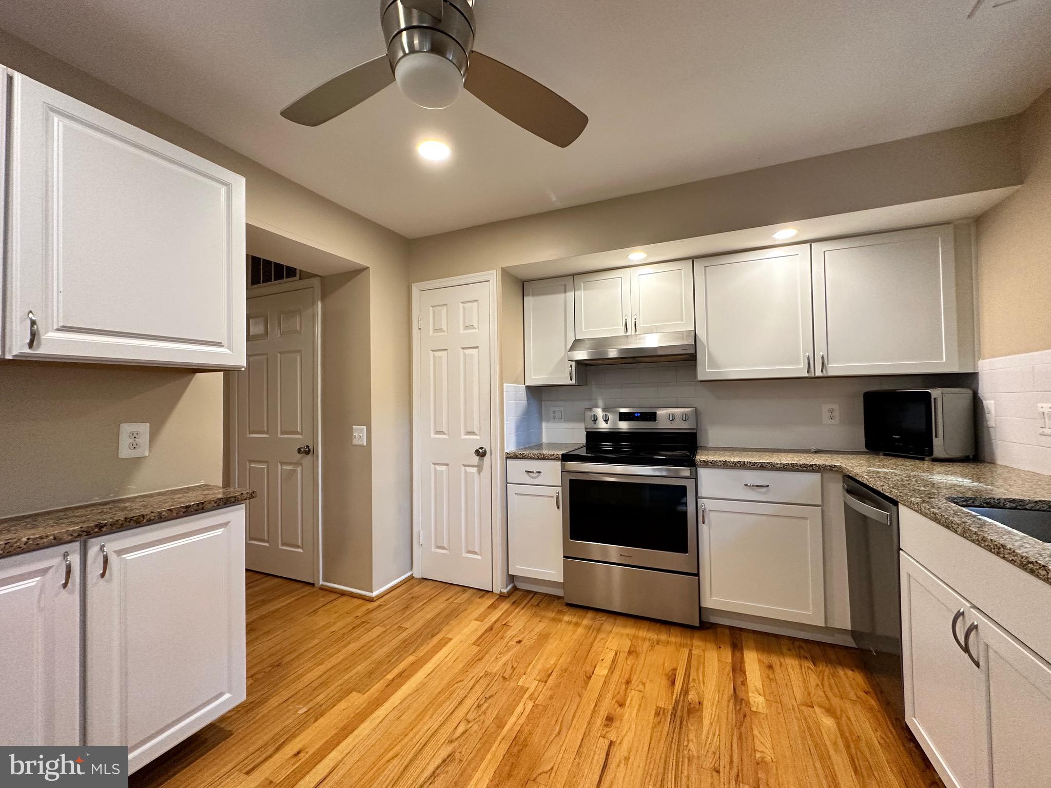 BURKE CENTRE - Residential Lease