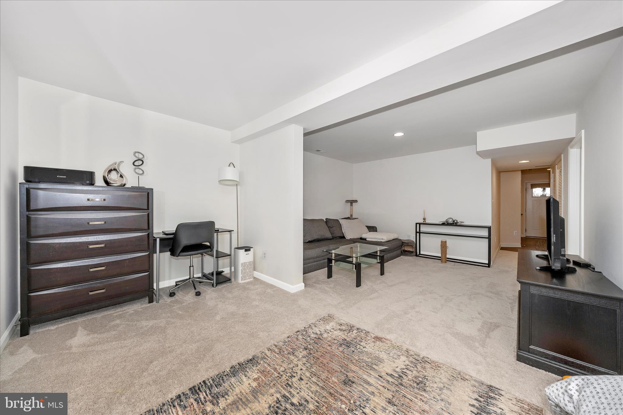 OVERLOOK AT RIVERSIDE TOWNHOMES - Residential