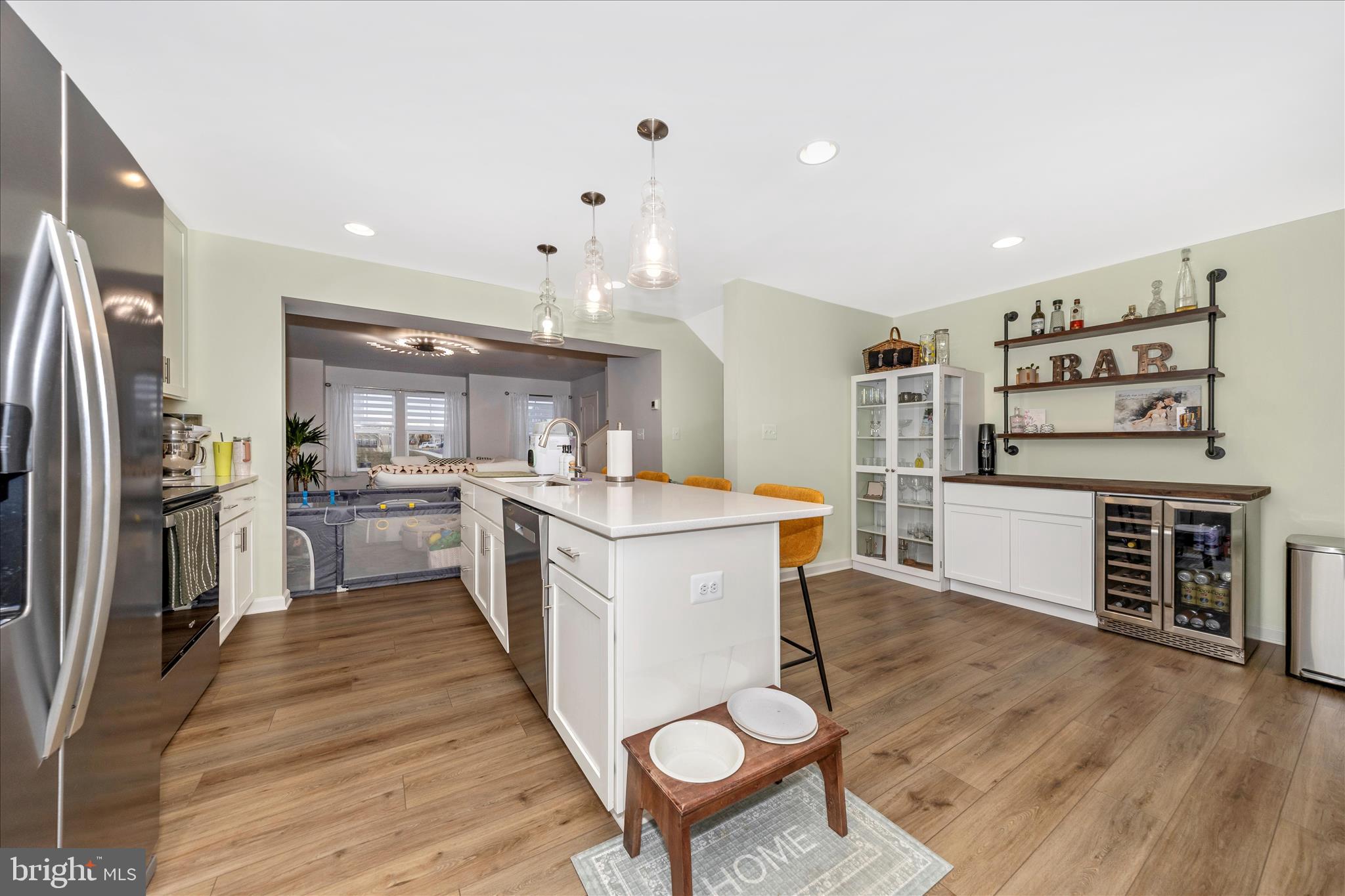 OVERLOOK AT RIVERSIDE TOWNHOMES - Residential