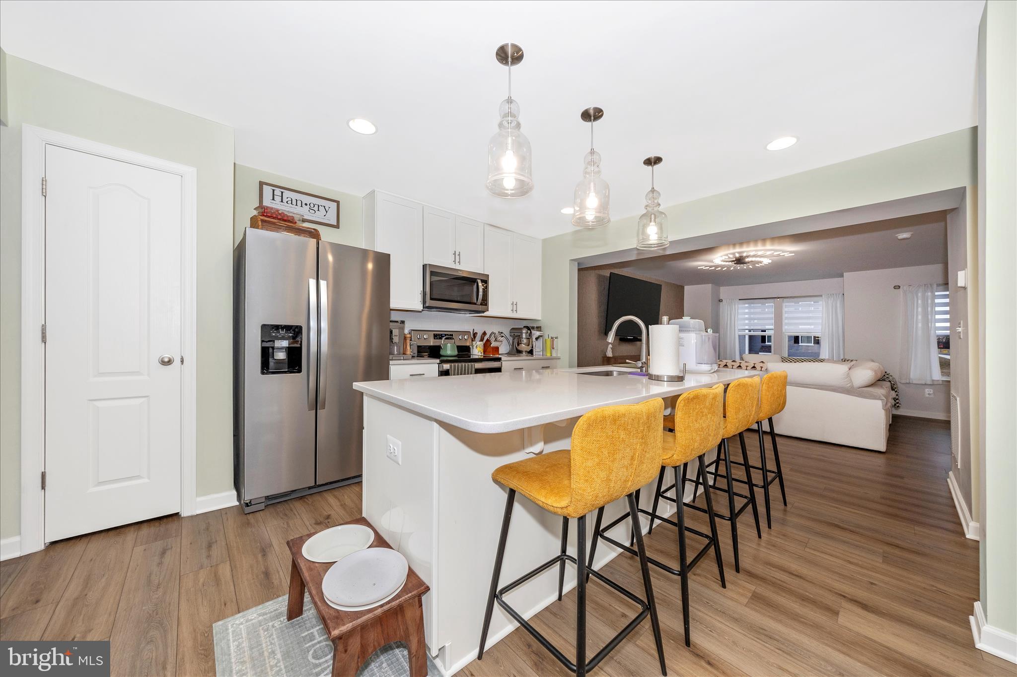 OVERLOOK AT RIVERSIDE TOWNHOMES - Residential