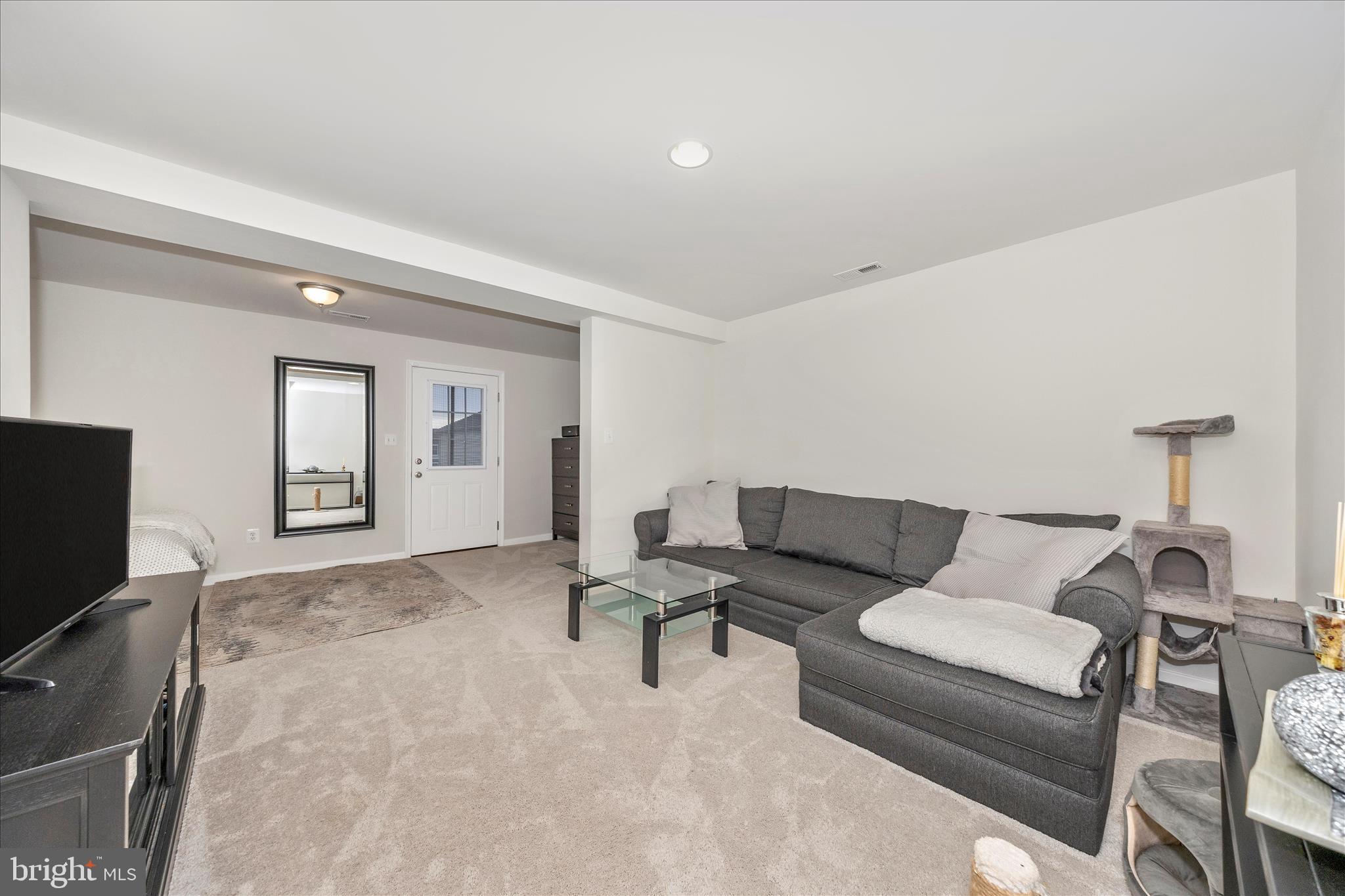 OVERLOOK AT RIVERSIDE TOWNHOMES - Residential