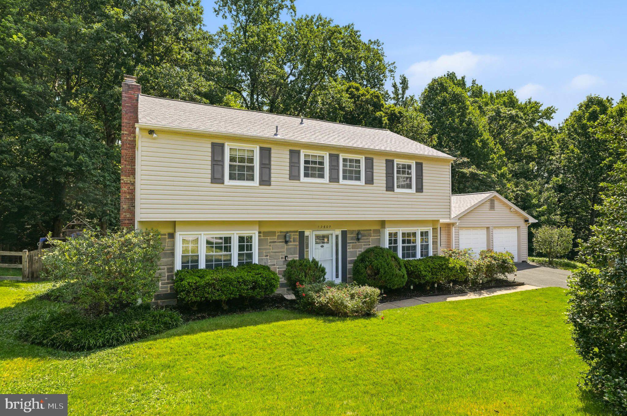 12607 IVYSTONE