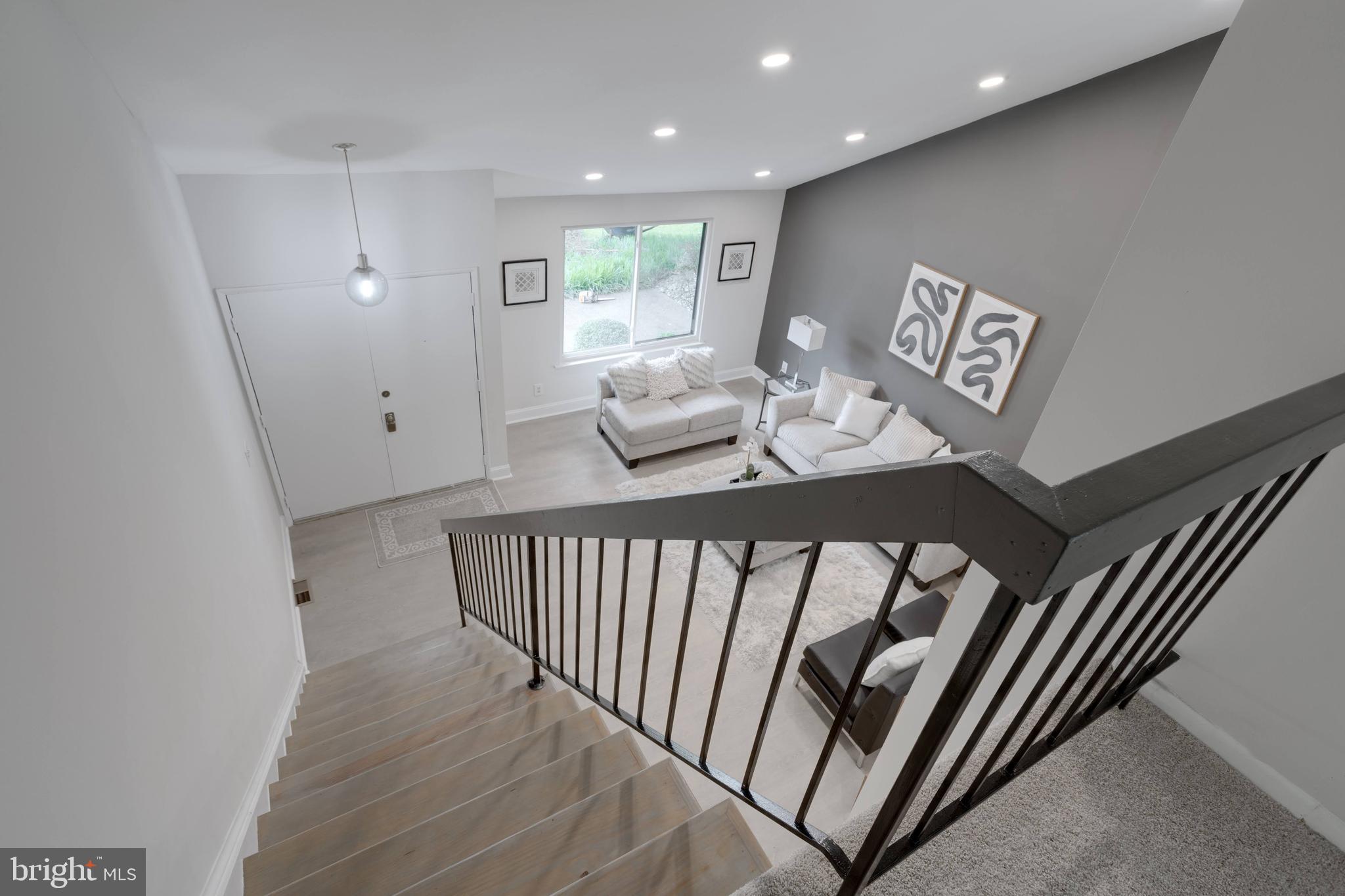 BONNIE BRAE - Residential Lease