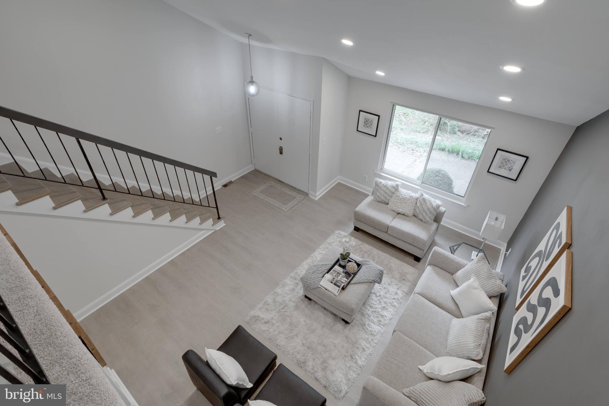 BONNIE BRAE - Residential Lease