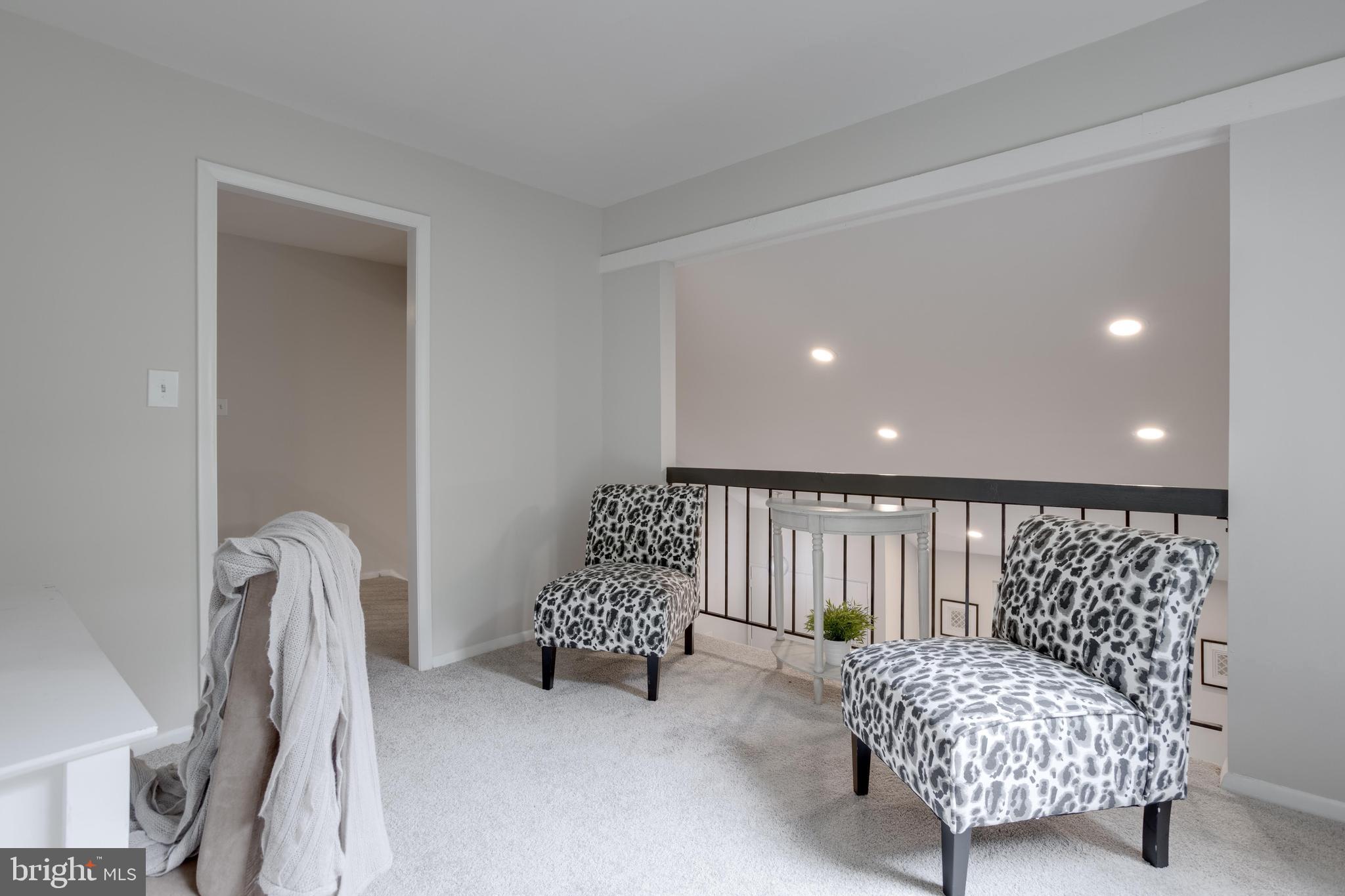 BONNIE BRAE - Residential Lease