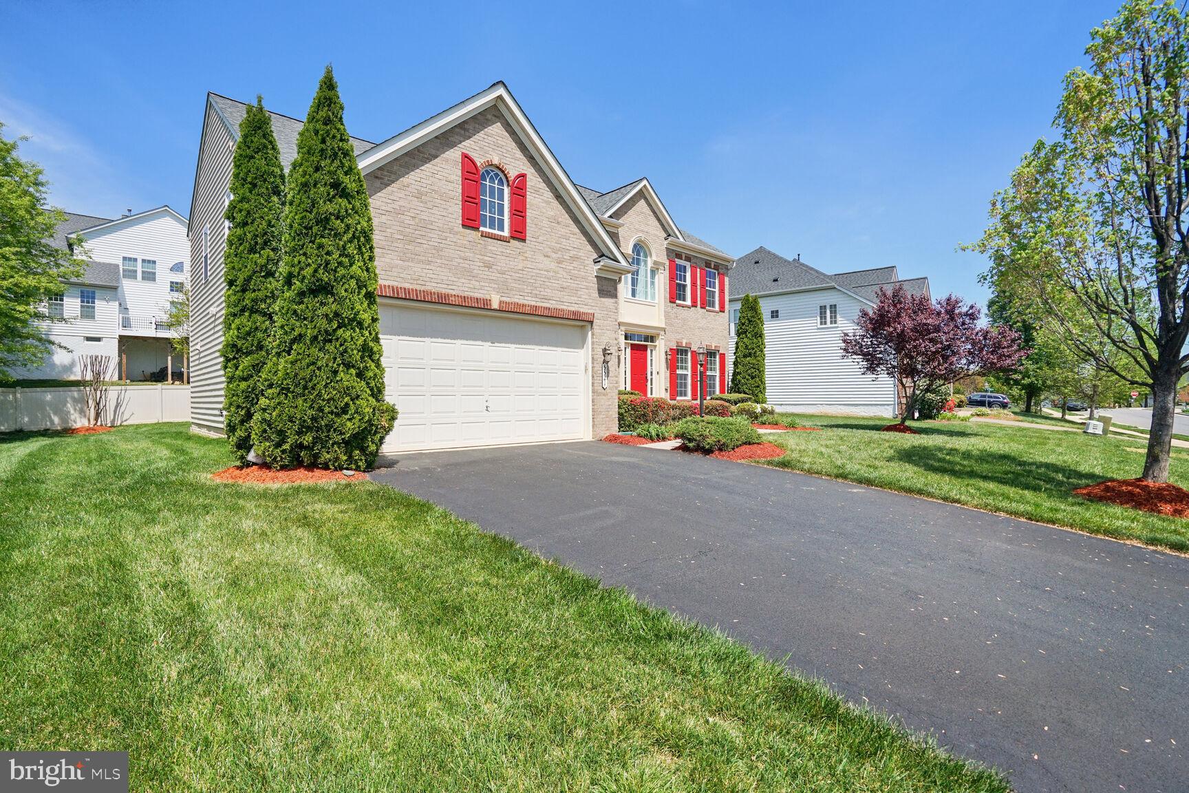 VICTORY RIDGE - Residential