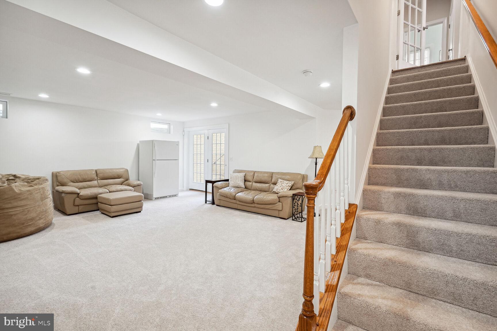 VICTORY RIDGE - Residential