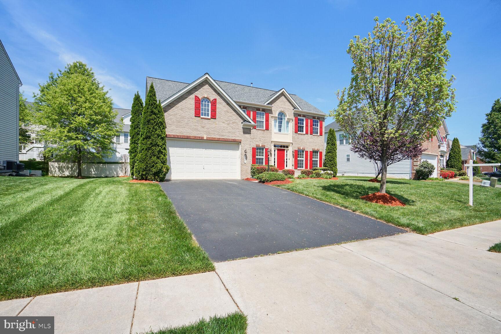 VICTORY RIDGE - Residential