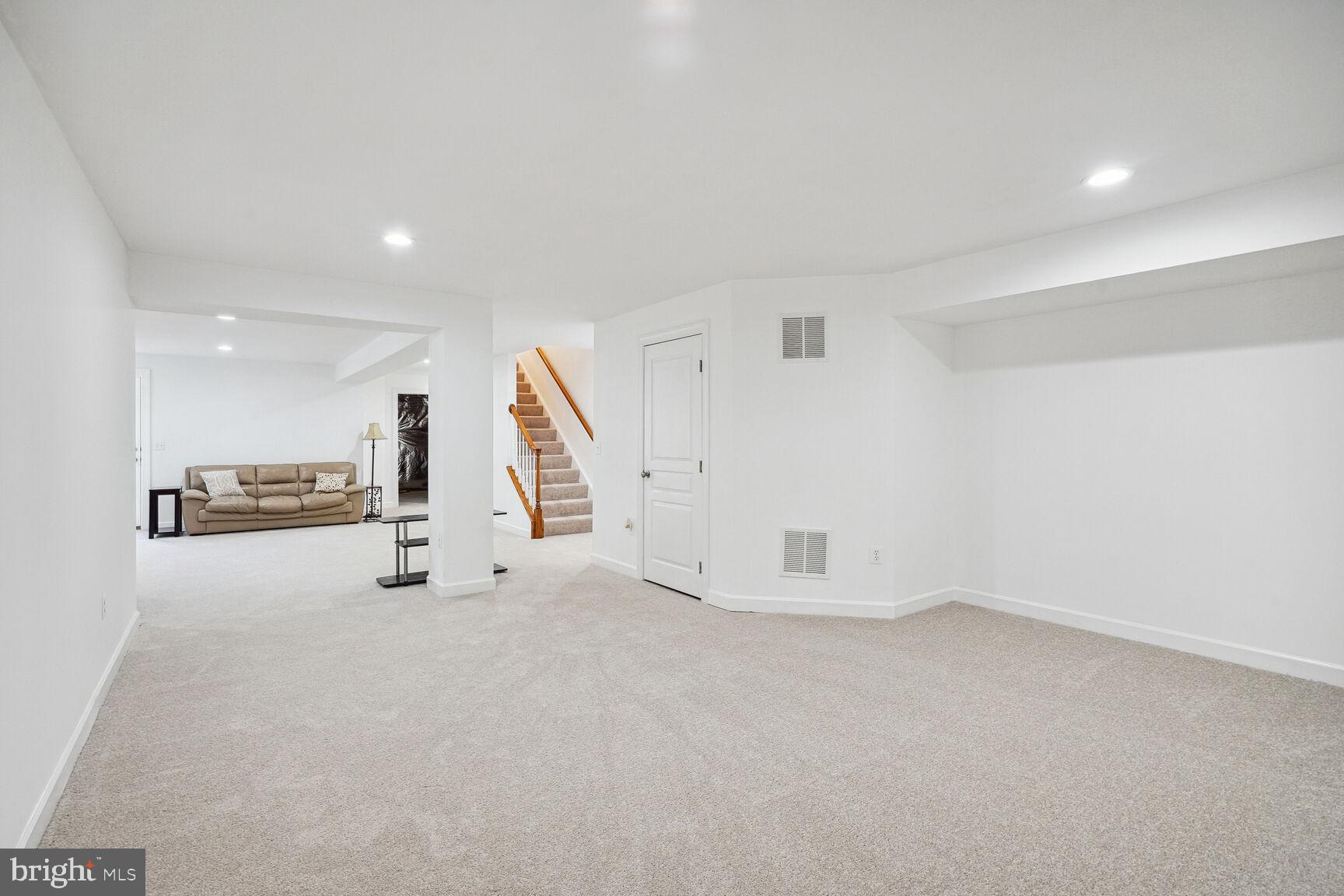 VICTORY RIDGE - Residential