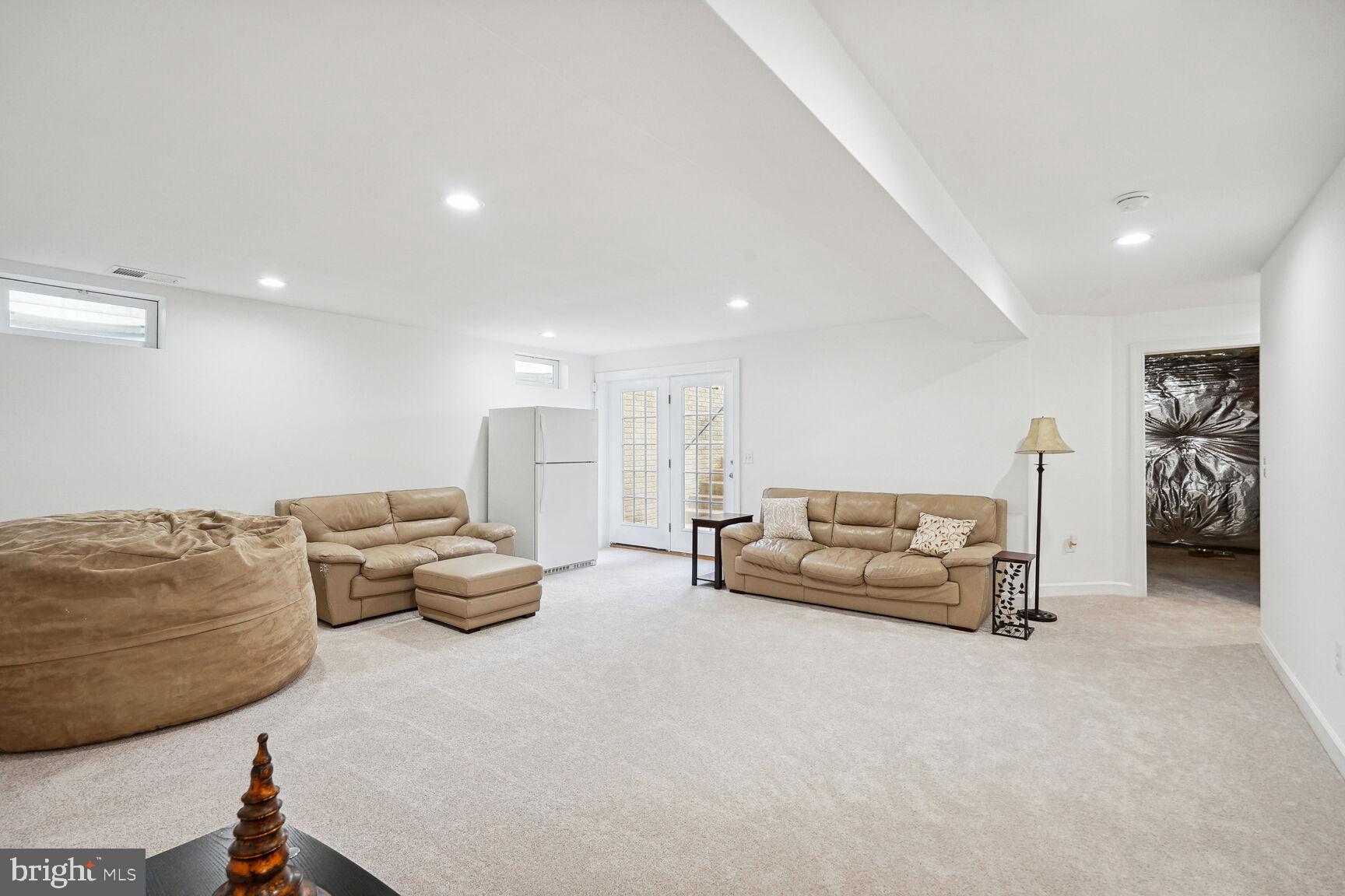 VICTORY RIDGE - Residential