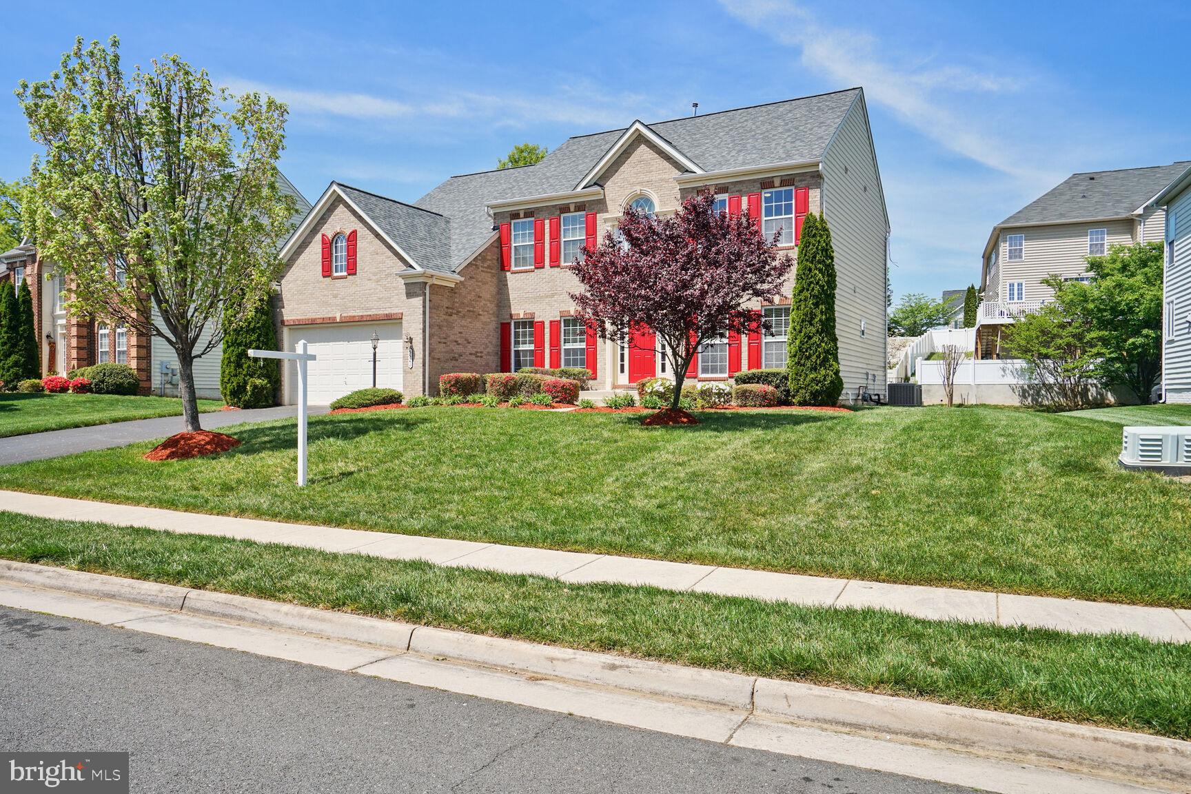 VICTORY RIDGE - Residential