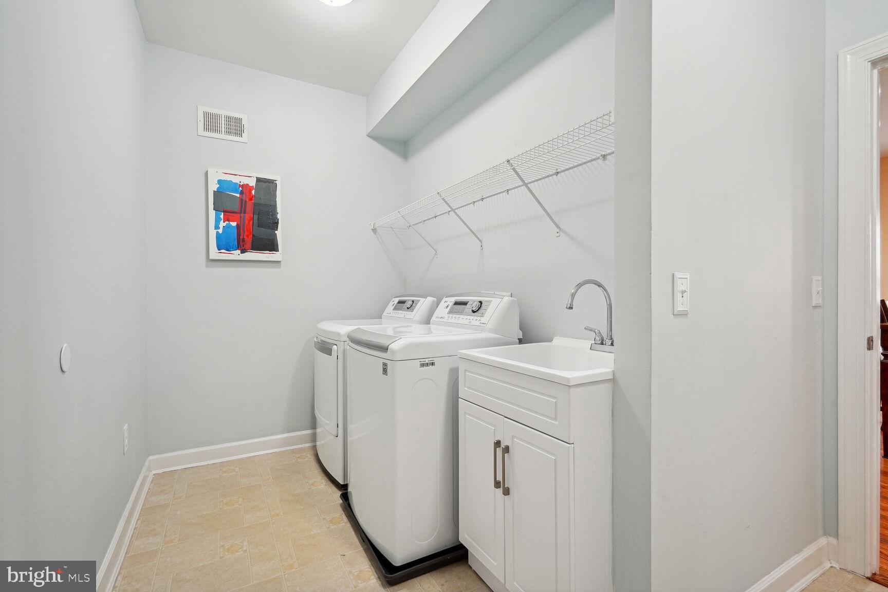 VICTORY RIDGE - Residential