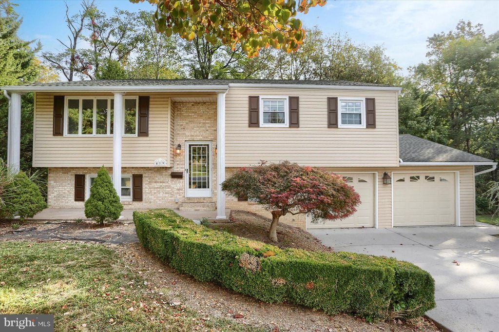 Photo of 419 Mountain Street, SUMMERDALE, PA 17093 (MLS # PACB2047080)