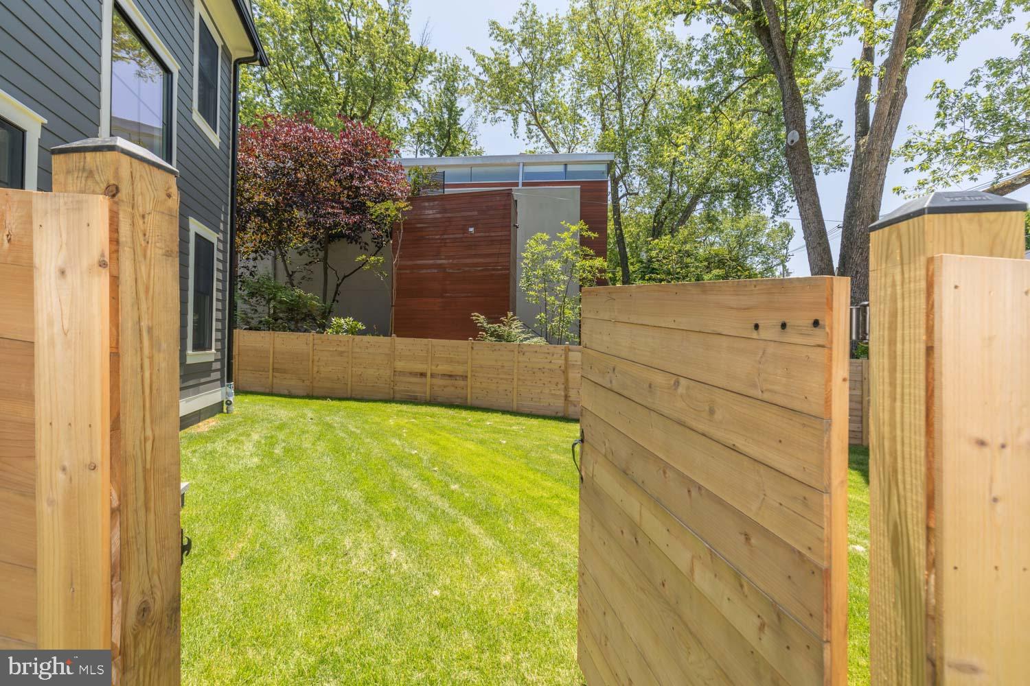 ALTA VISTA TERRACE - Residential