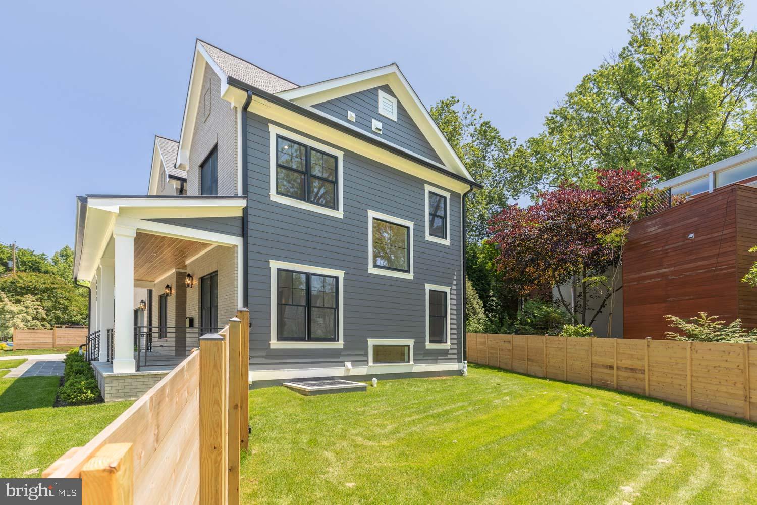 ALTA VISTA TERRACE - Residential