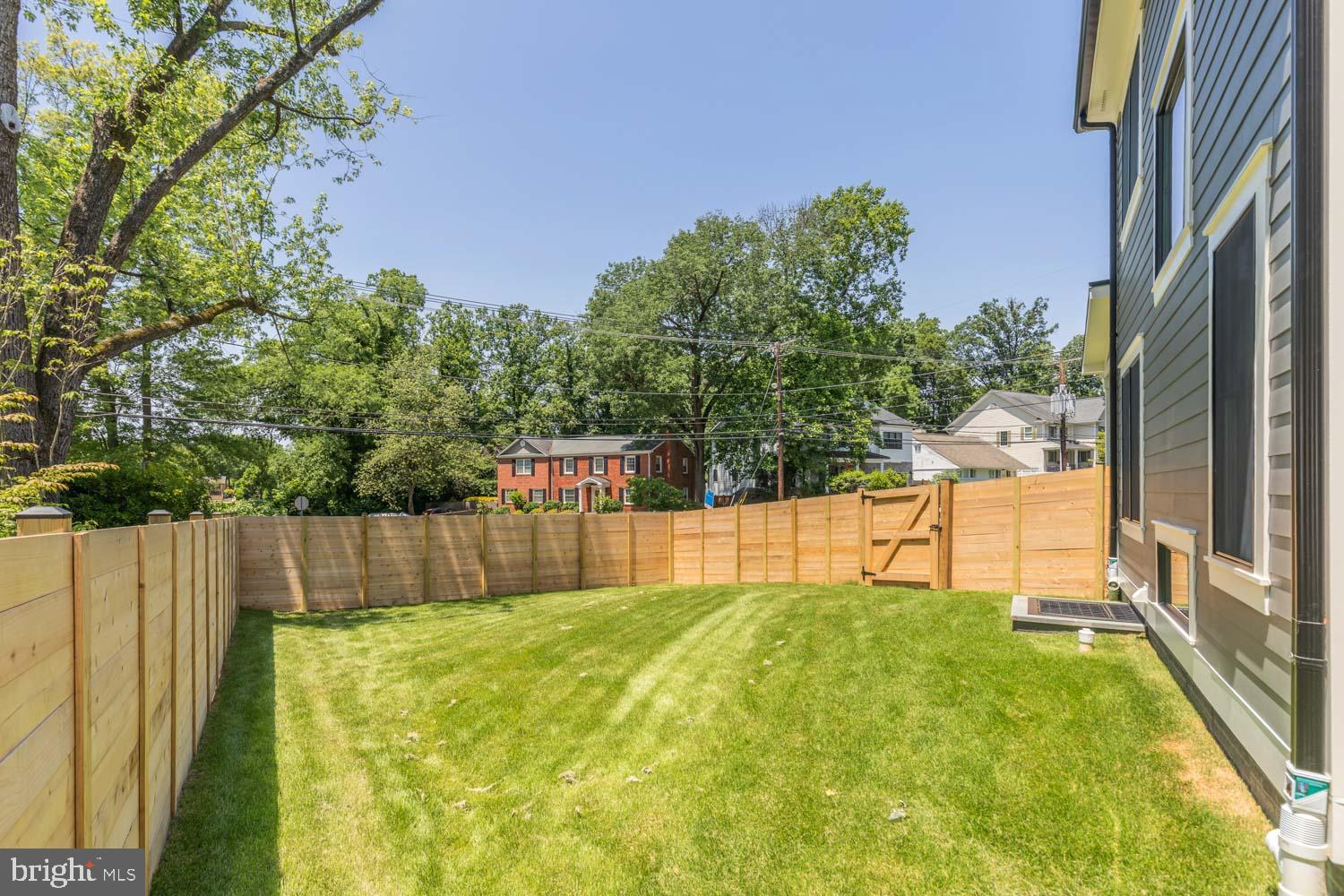 ALTA VISTA TERRACE - Residential