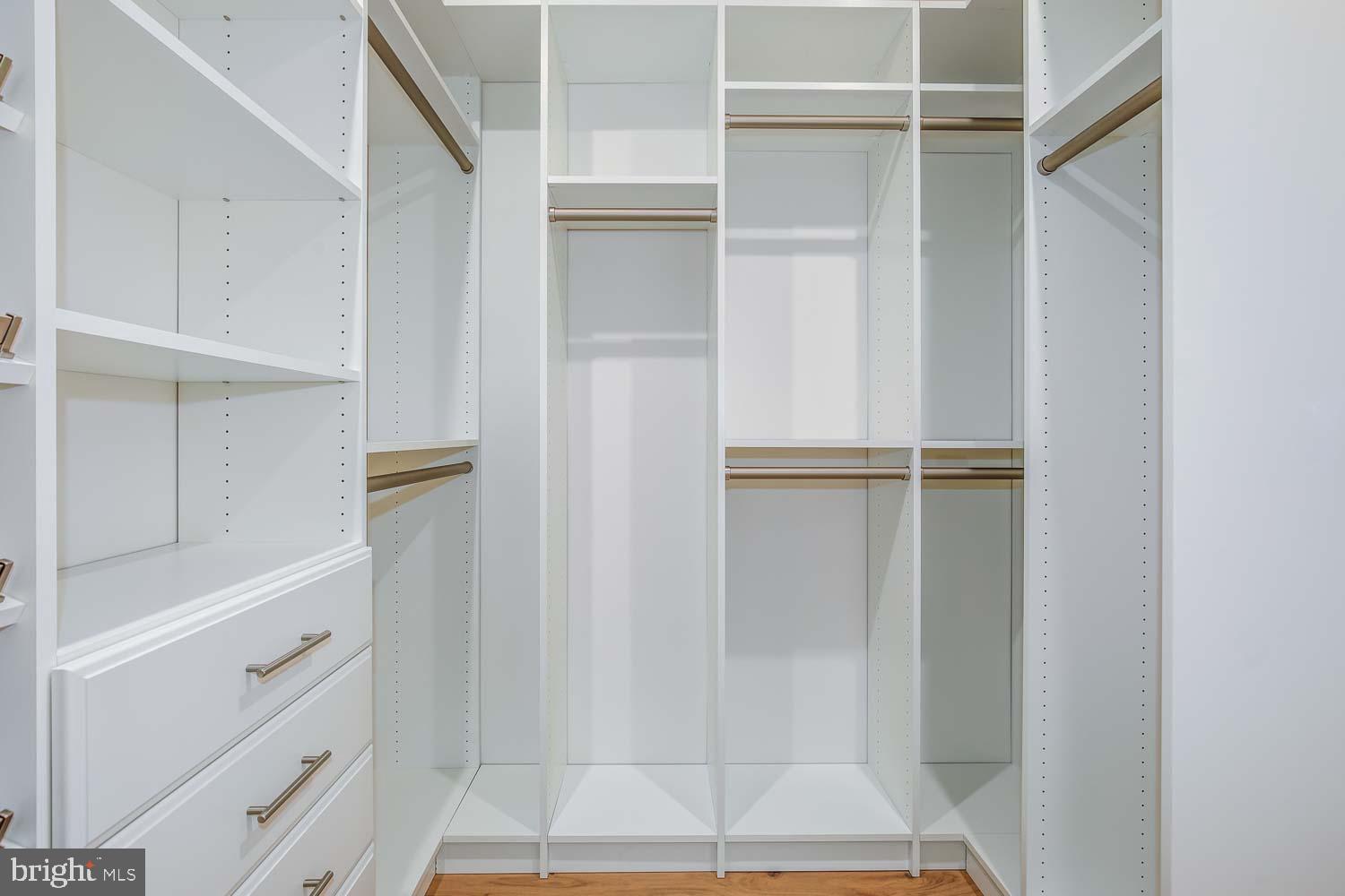 ALTA VISTA TERRACE - Residential