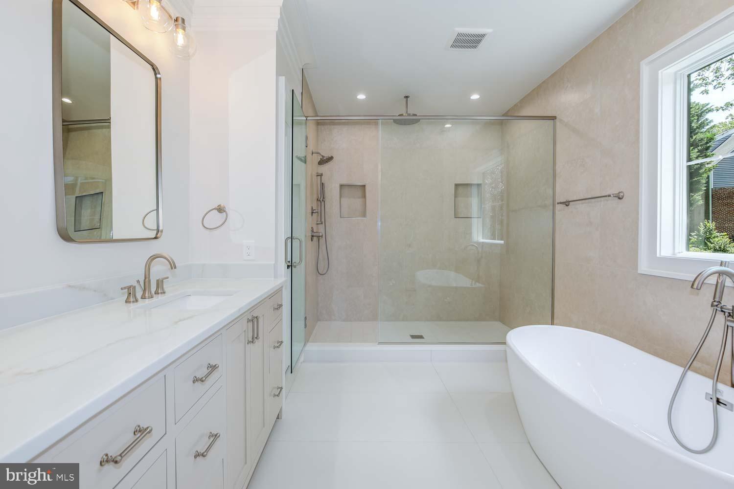 ALTA VISTA TERRACE - Residential