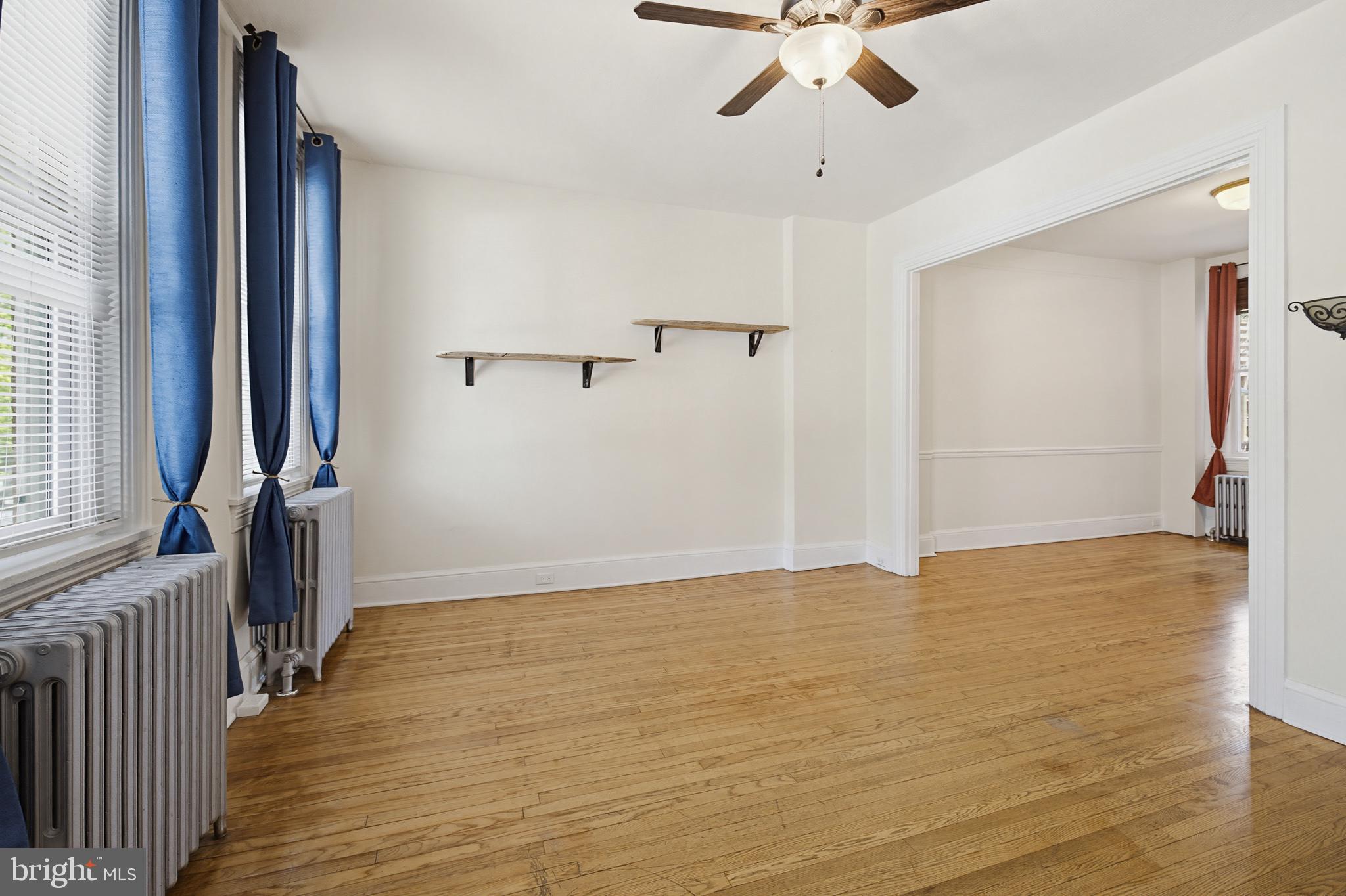 CHESTNUT HILL - Residential