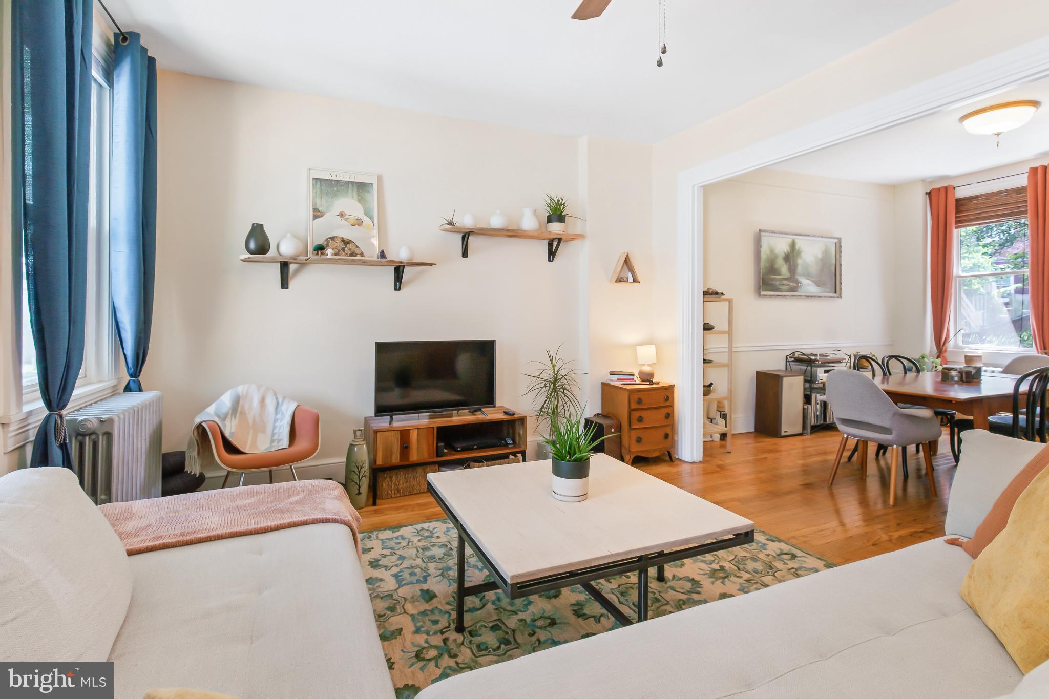 CHESTNUT HILL - Residential