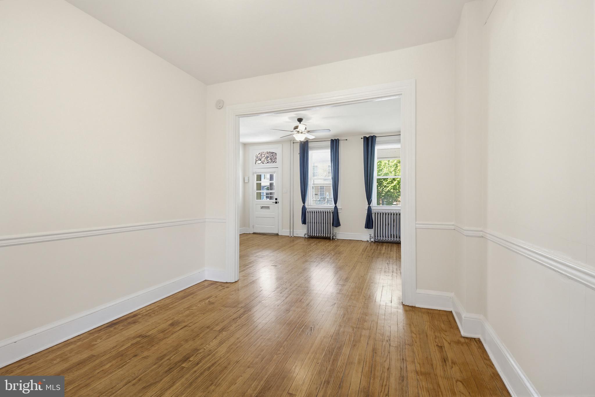 CHESTNUT HILL - Residential