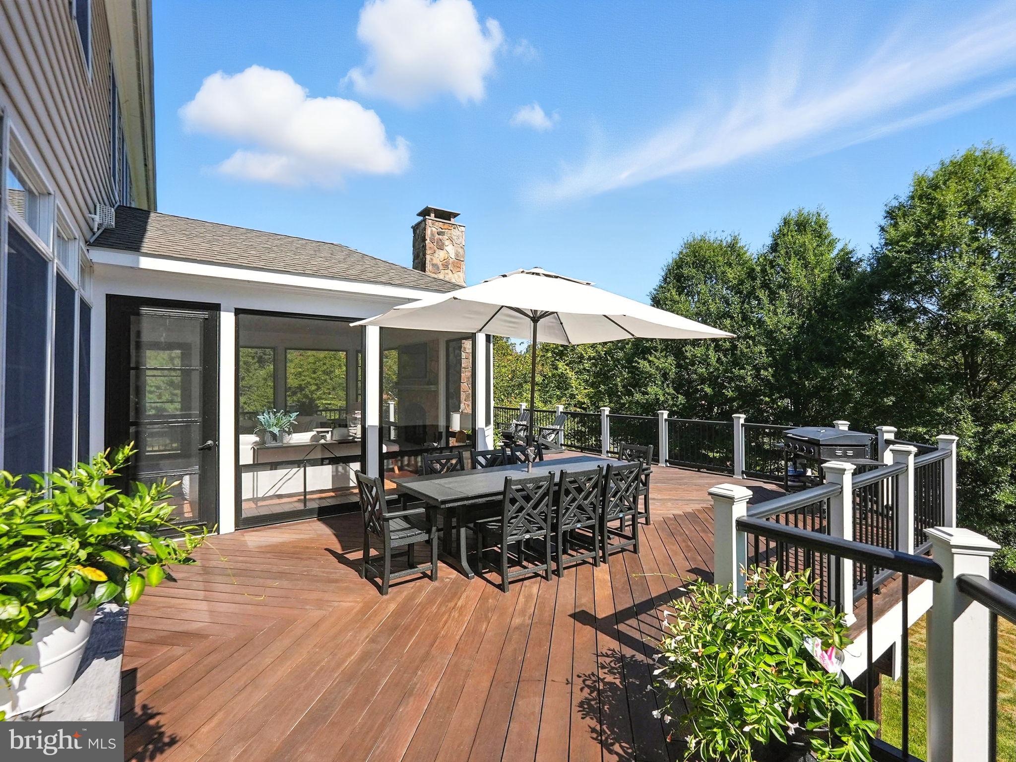 LENAH RUN - Residential