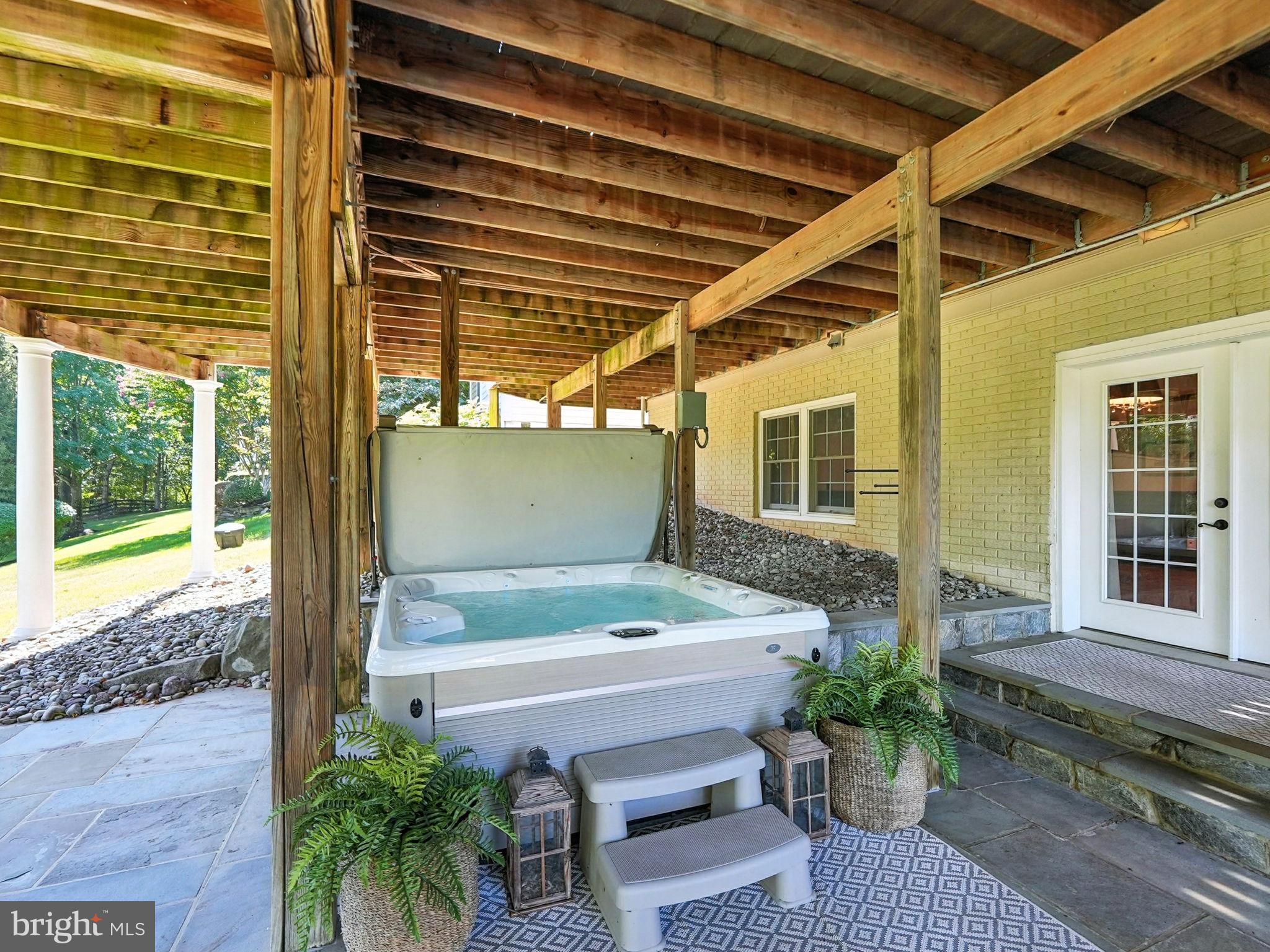 LENAH RUN - Residential